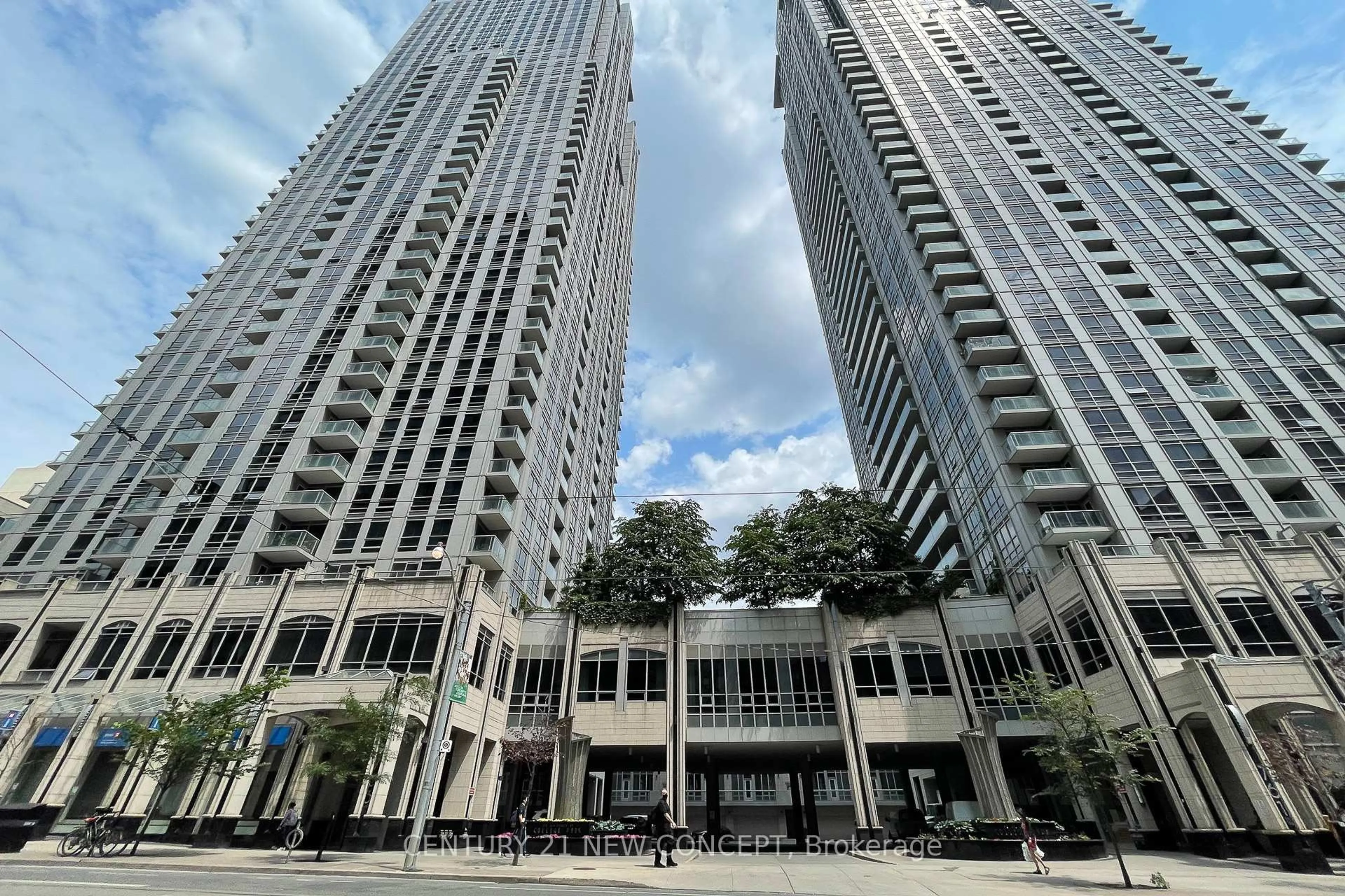Unknown for 761 Bay St #404, Toronto Ontario M5G 2R2