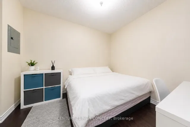 761 Bay St #404, Toronto 2