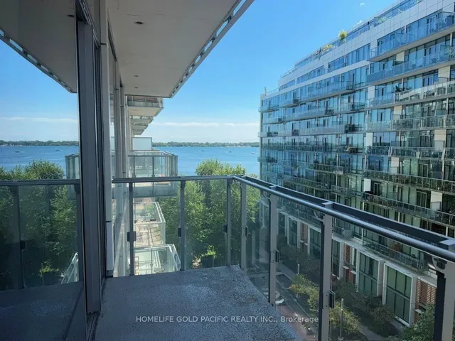 39 Queens Quay #732, Toronto 4