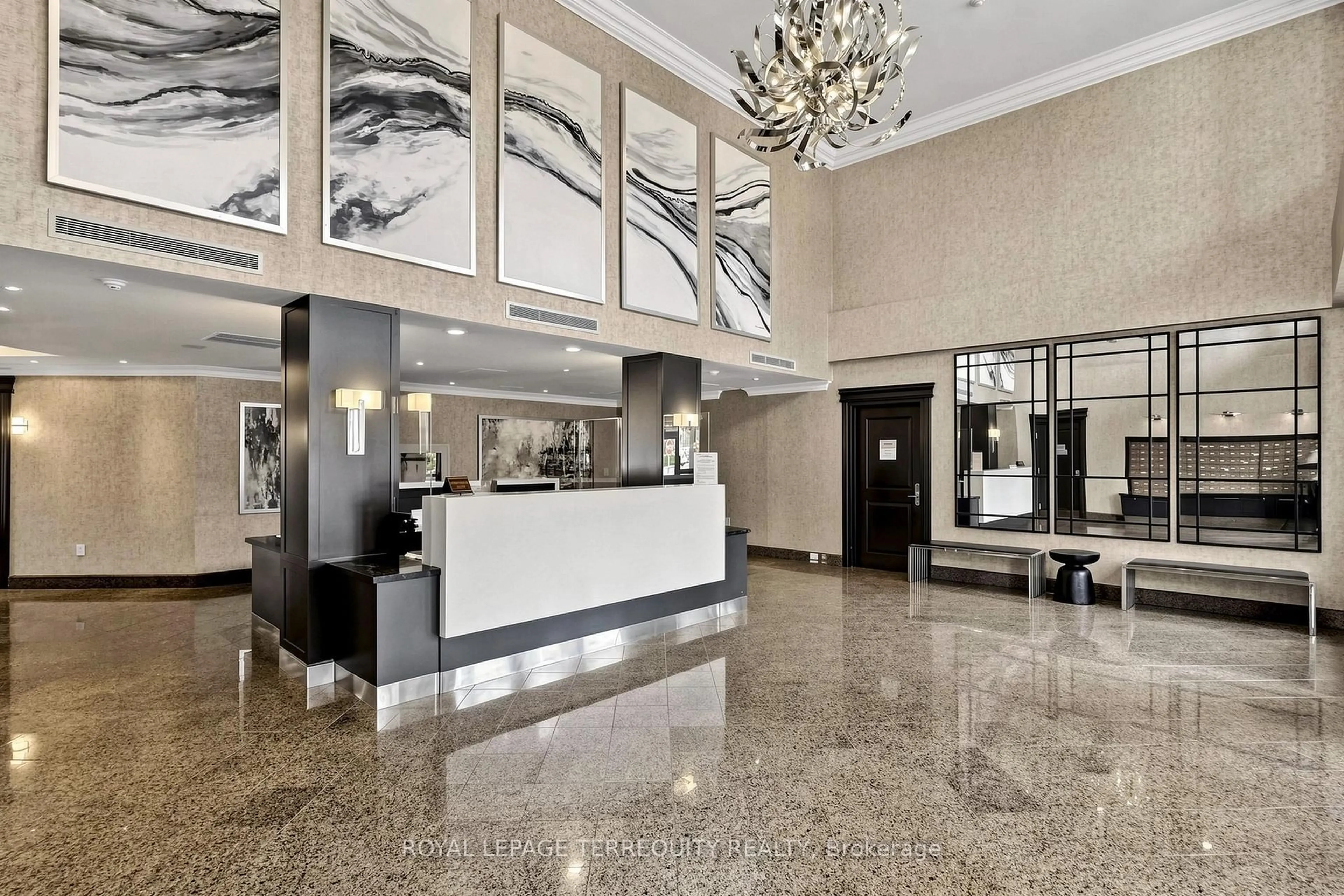Lobby for 2 Clairtrell Rd #LPH 1, Toronto Ontario M2N 7H5