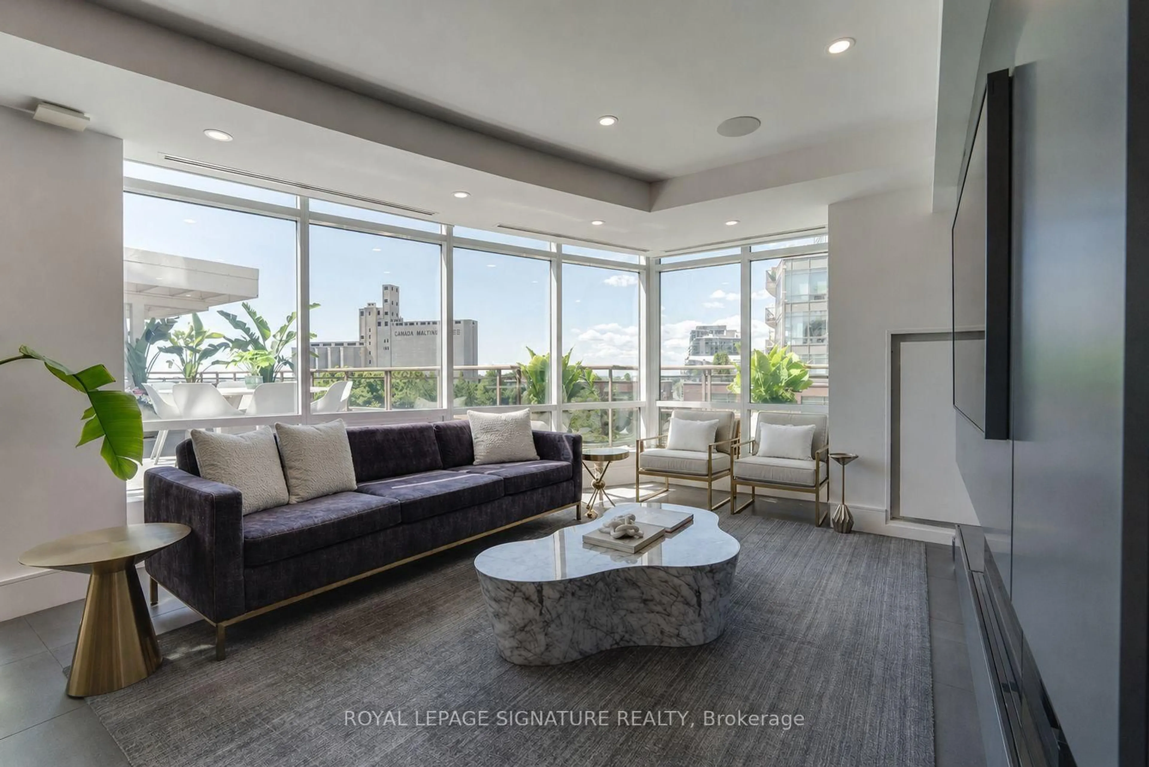 Living room with furniture, unknown for 500 Queens Quay #602E, Toronto Ontario M5V 3K8
