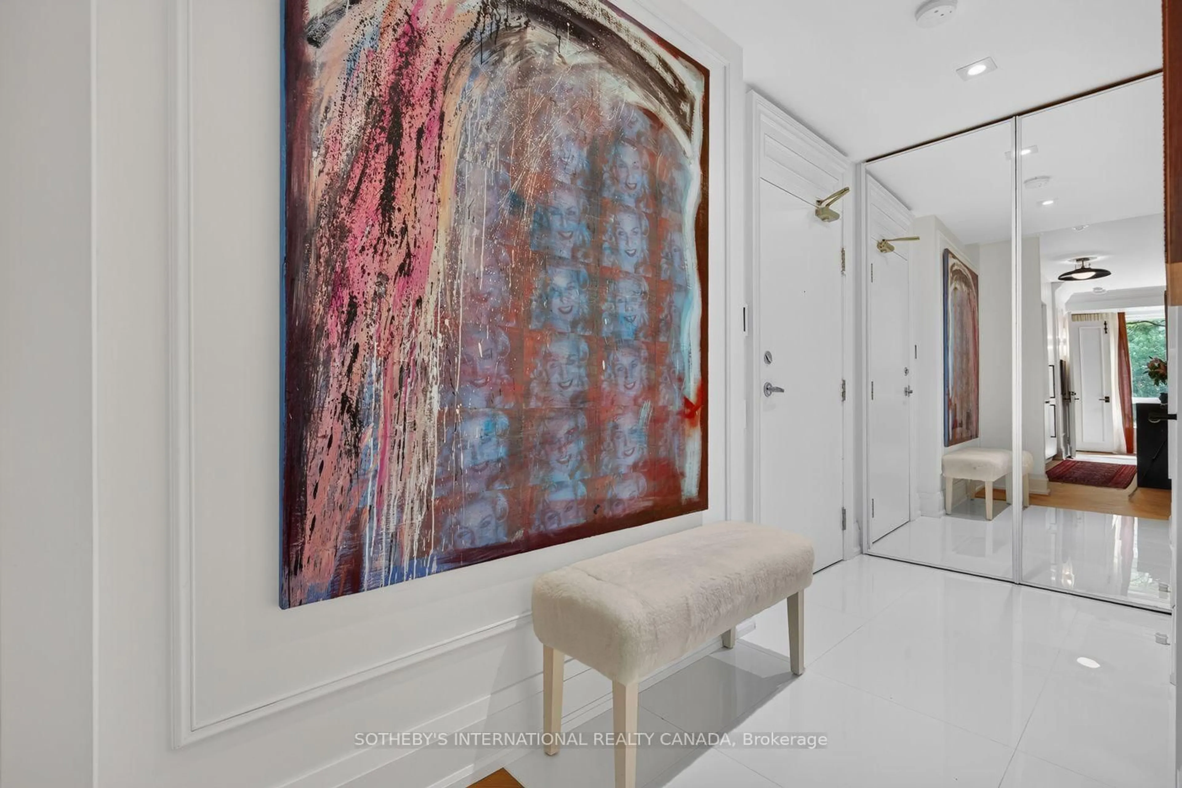 Indoor entryway for 20 Scrivener Sq #301, Toronto Ontario M4W 3X9