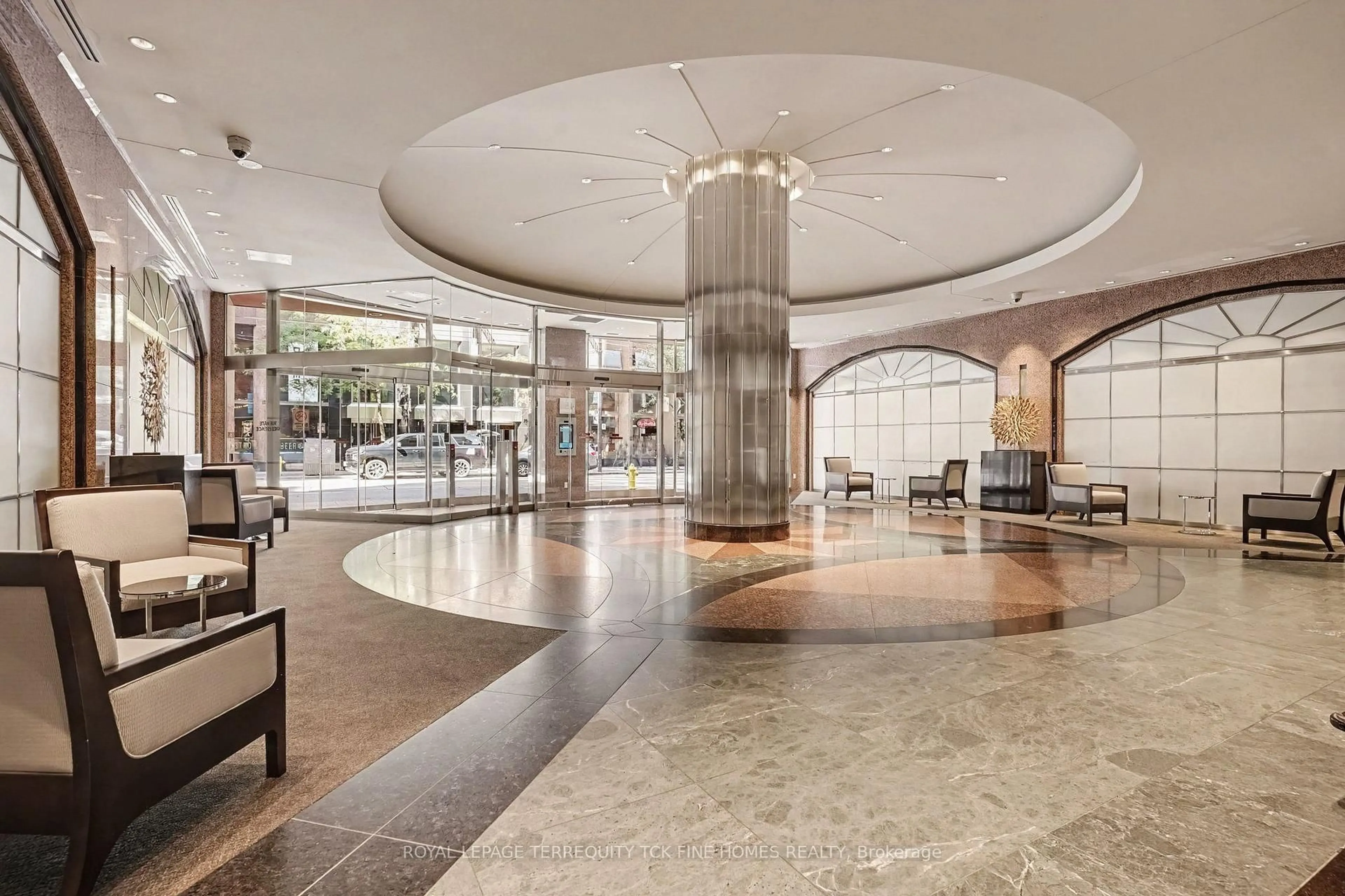Lobby for 7 King St #1814, Toronto Ontario M5C 3C5