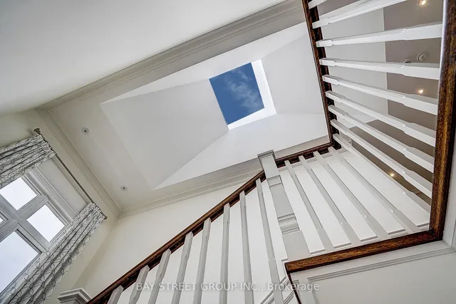 28 Carnwath Cres, Toronto 3