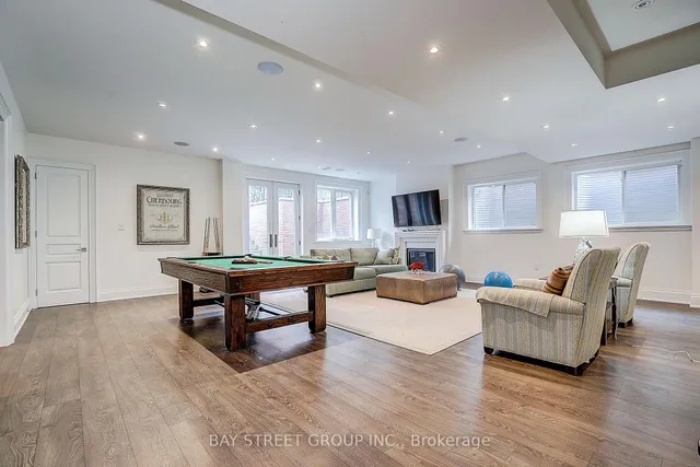 28 Carnwath Cres, Toronto 5