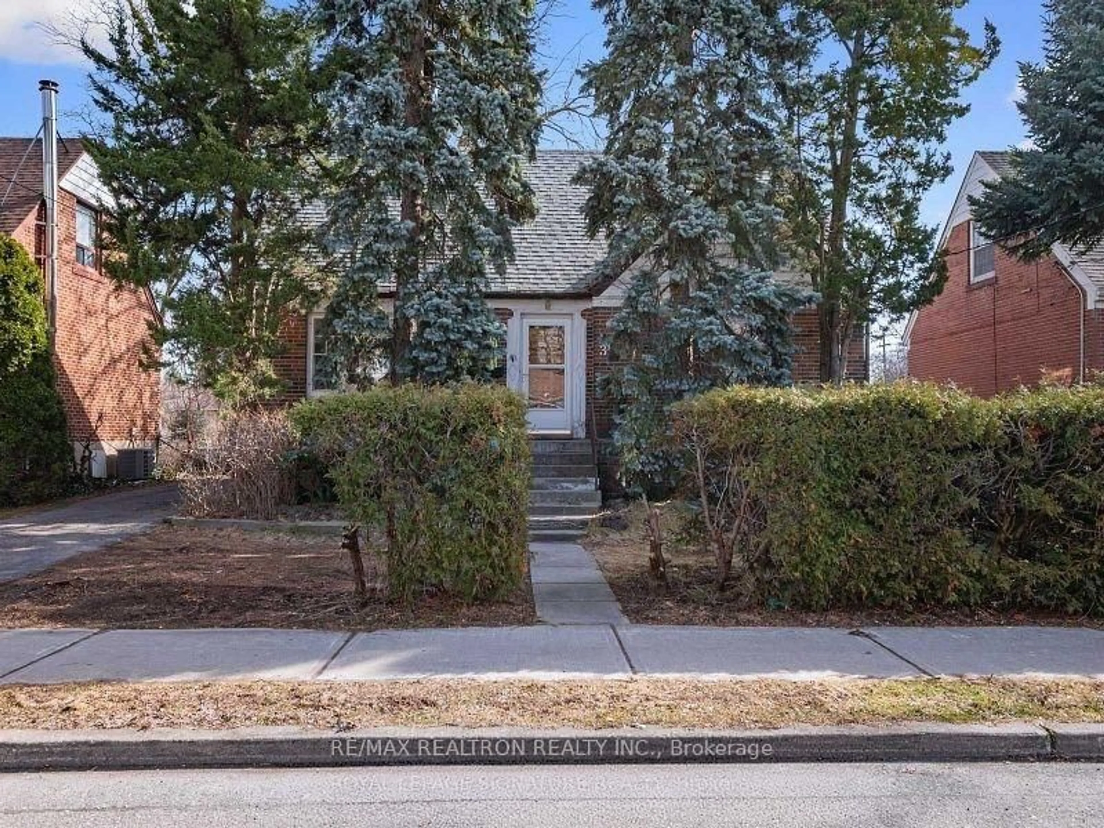 Home with brick exterior material, street for 303 Bogert Ave, Toronto Ontario M2N 1L4