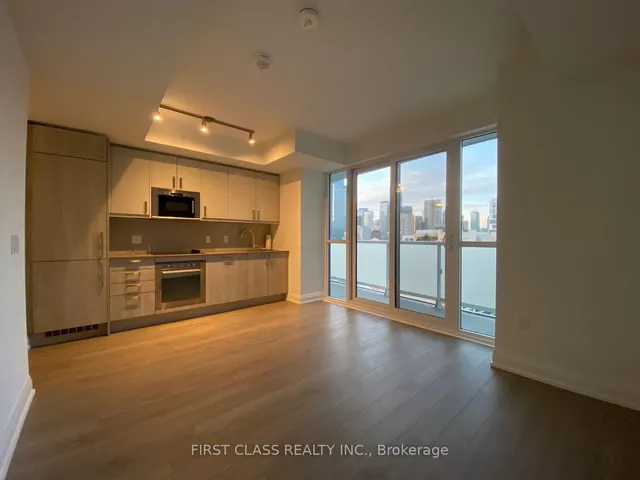 77 Mutual St #1809, Toronto 3