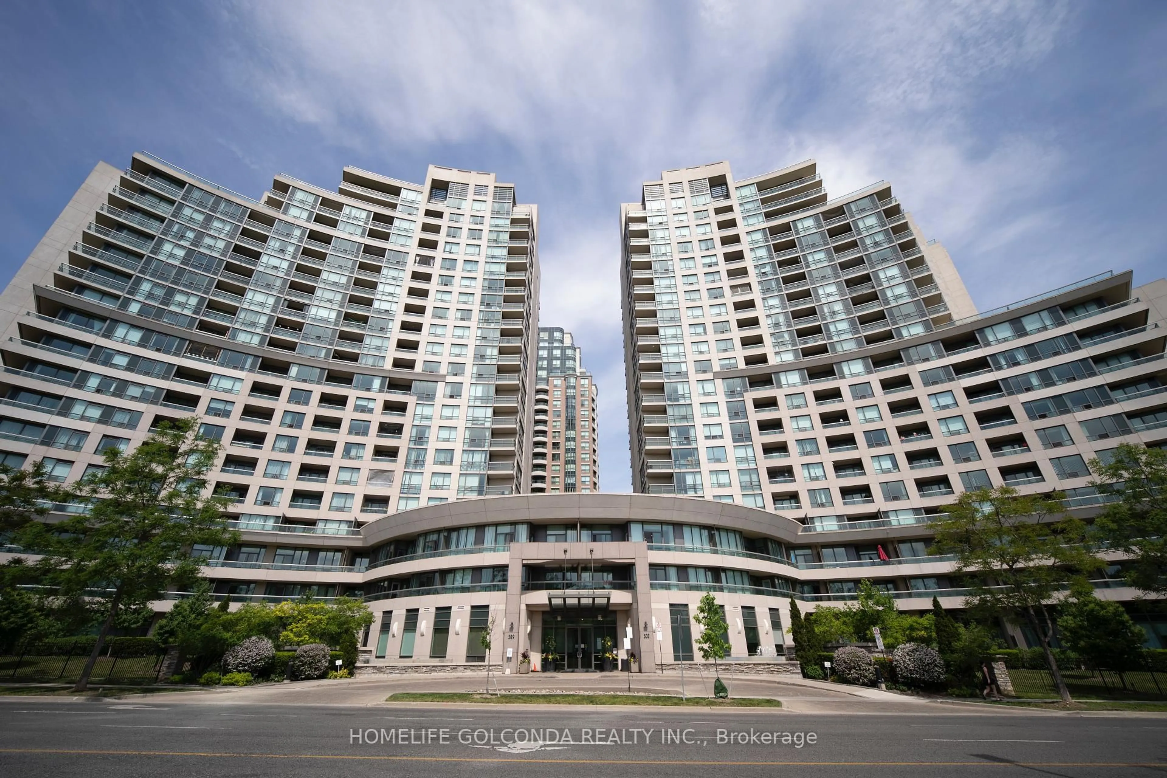 Indoor foyer for 509 Beecroft Rd #1106, Toronto Ontario M2N 0A3