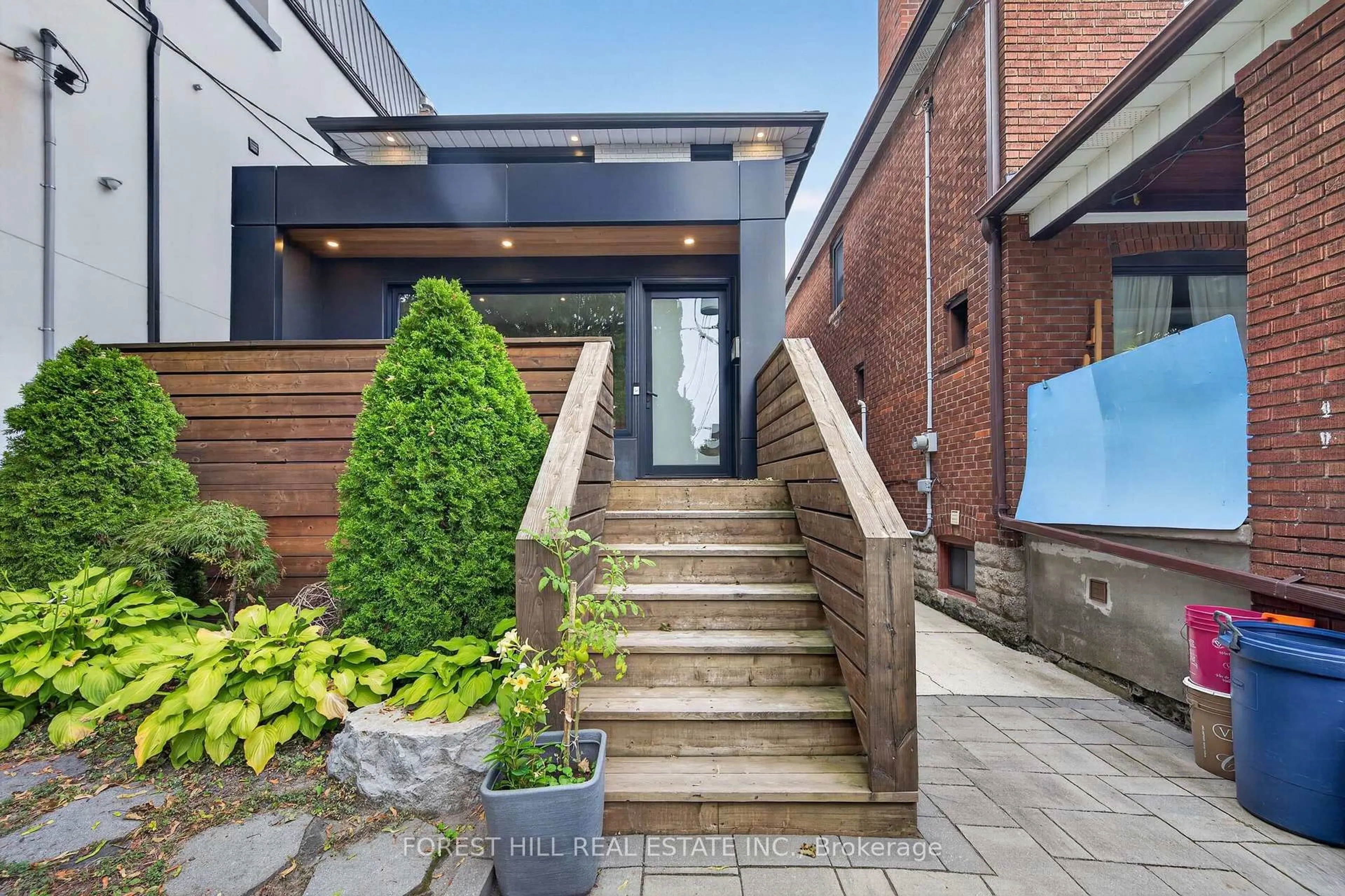 Home with brick exterior material, street for 309 Wychwood Ave, Toronto Ontario M6C 2T6
