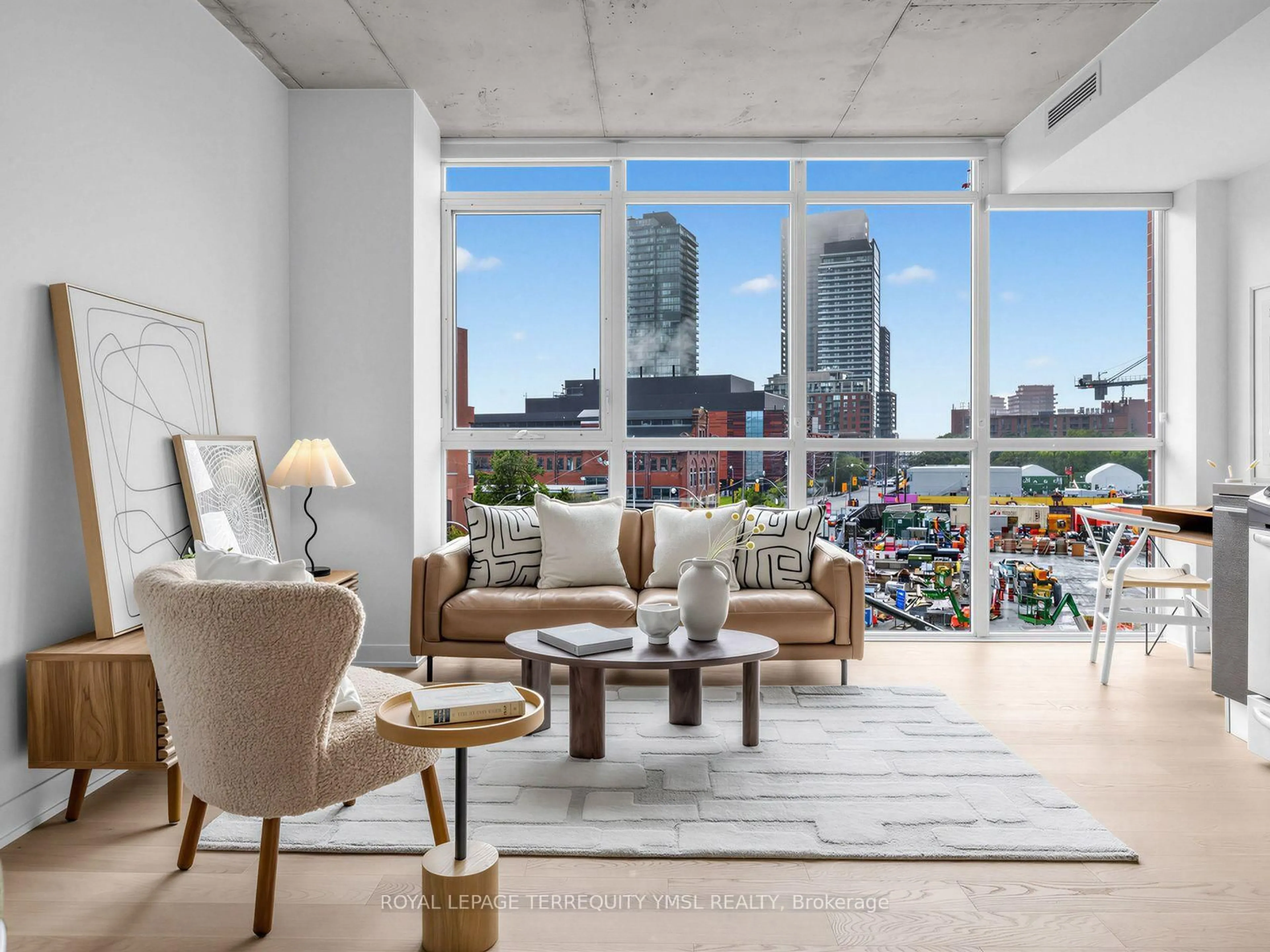Living room with furniture, unknown for 318 King St #308, Toronto Ontario M5A 0C1