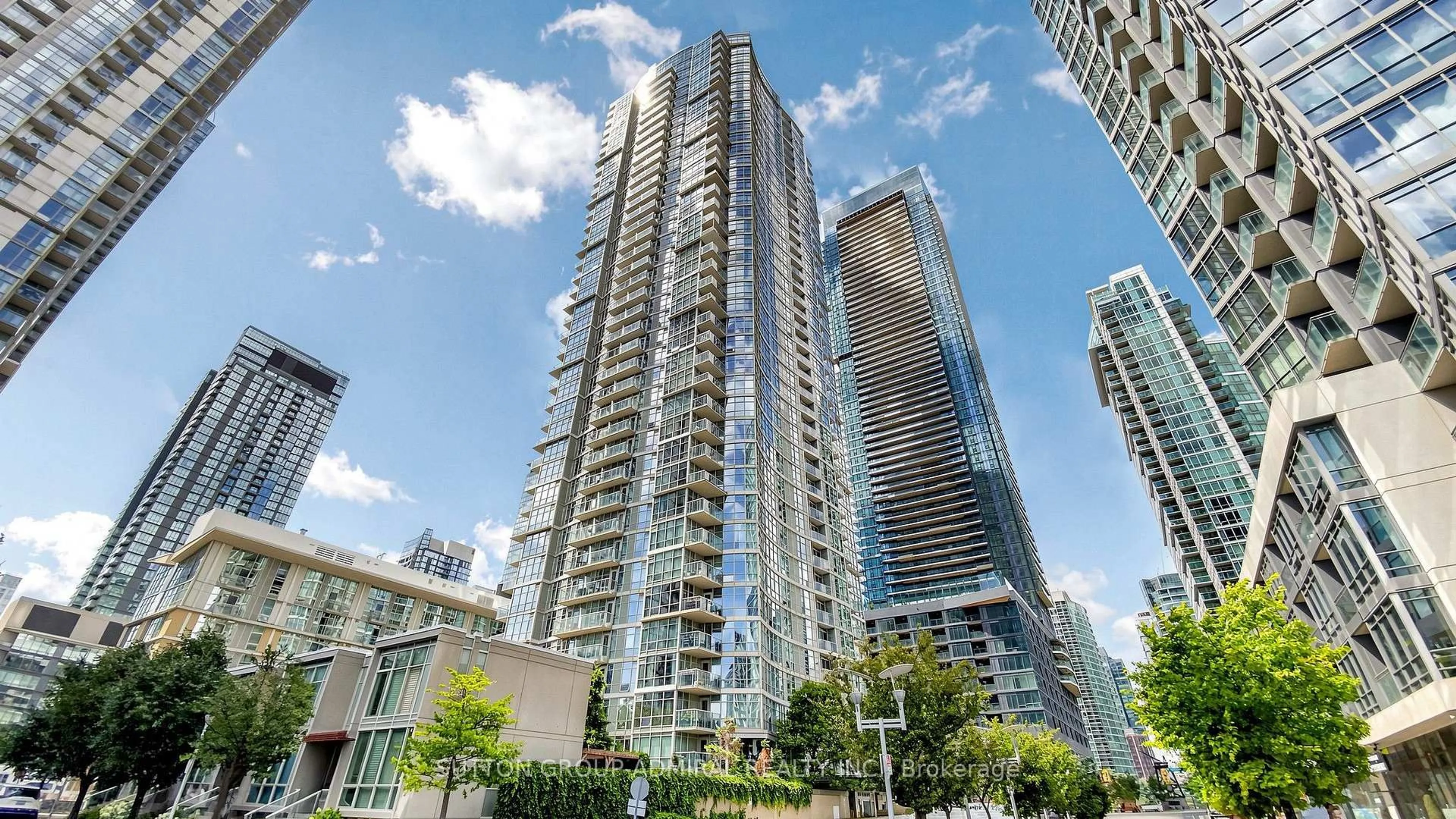 Unknown for 10 Navy Wharf Crt #3601, Toronto Ontario M5V 3V2