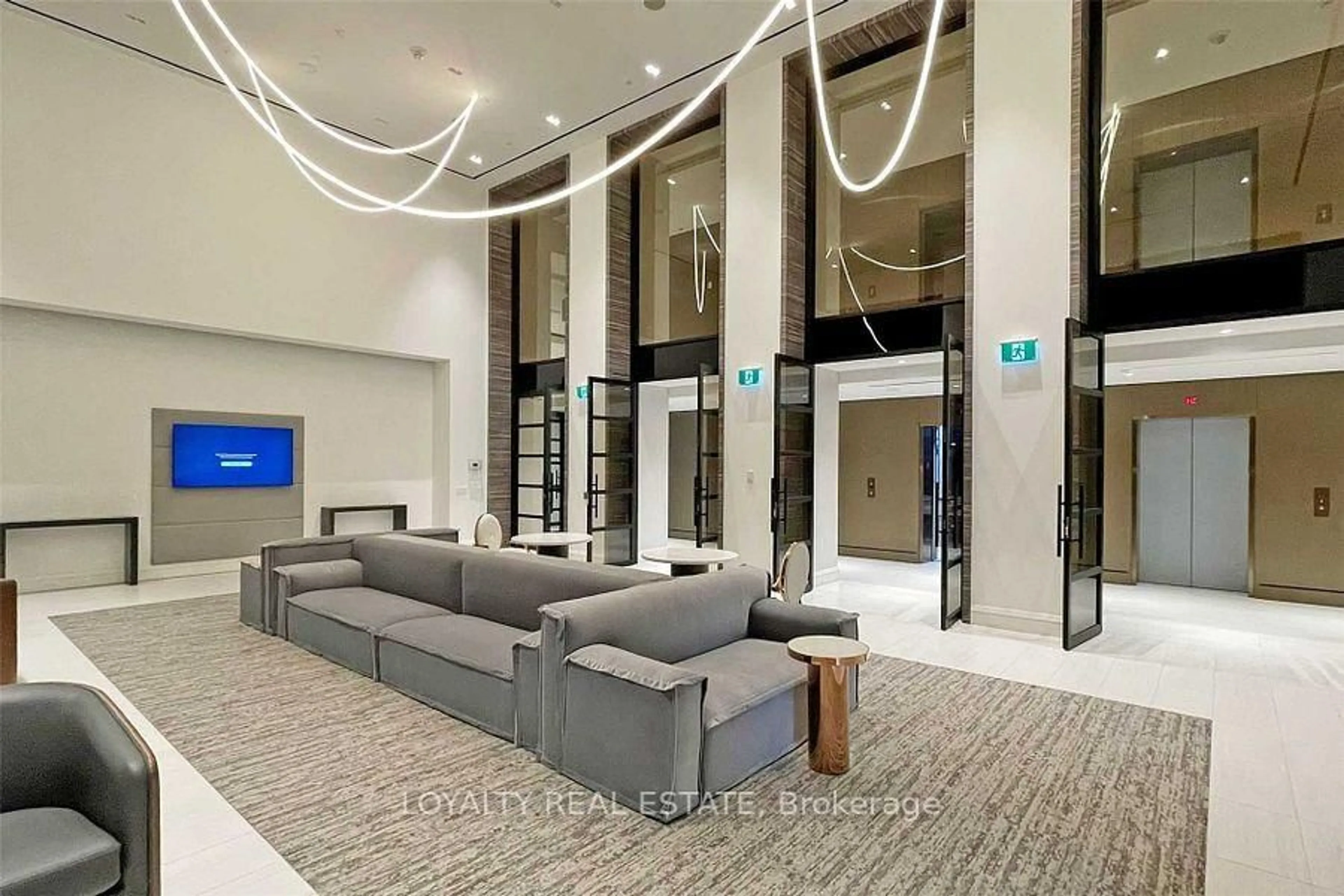 Lobby for 39 Roehampton Ave #1409, Toronto Ontario M4P 1P9