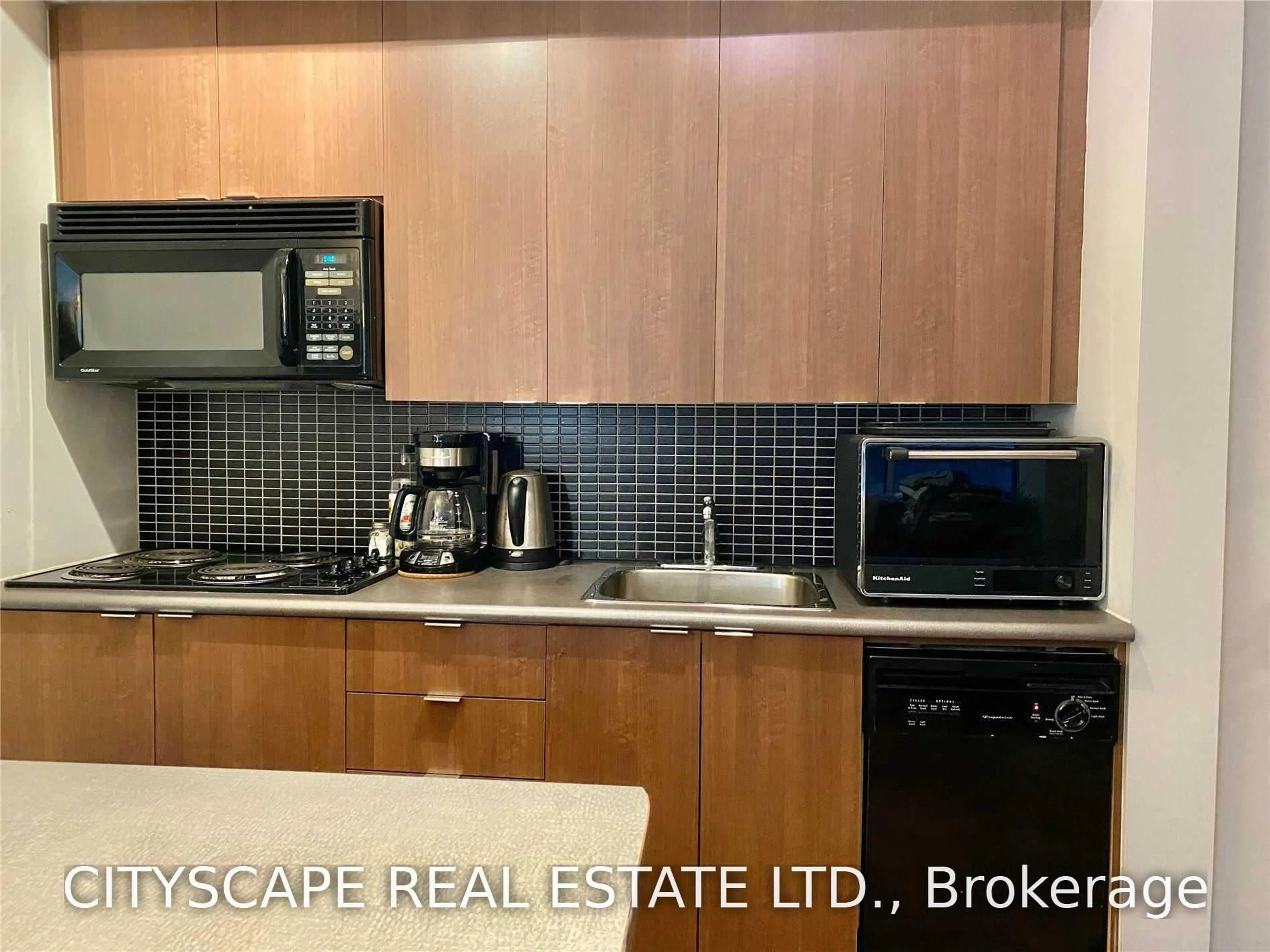 Standard kitchen, wood/laminate floor for 8 Colborne St #1702, Toronto Ontario M5E 1E1