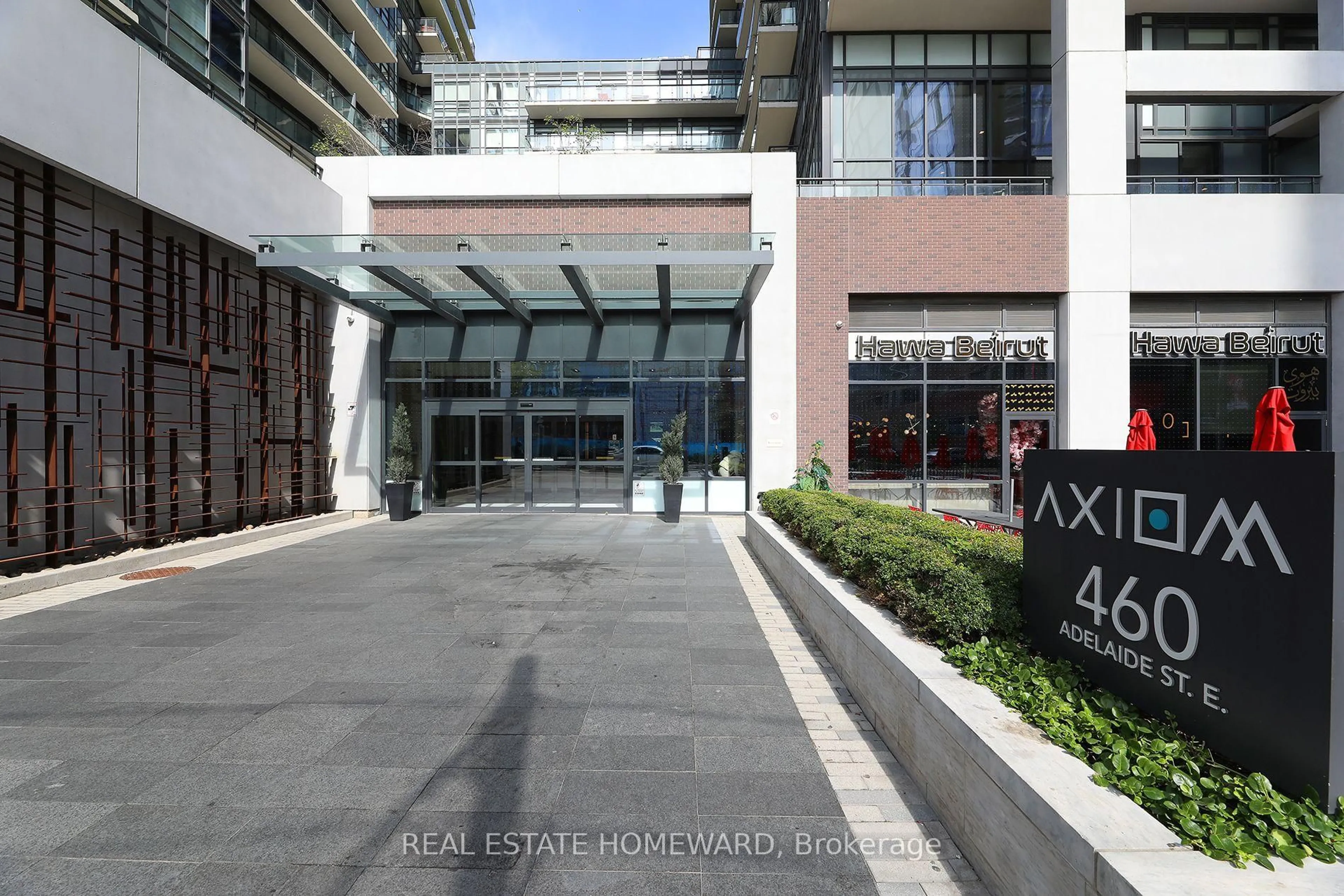Indoor foyer for 460 Adelaide St #609, Toronto Ontario M5A 0E7