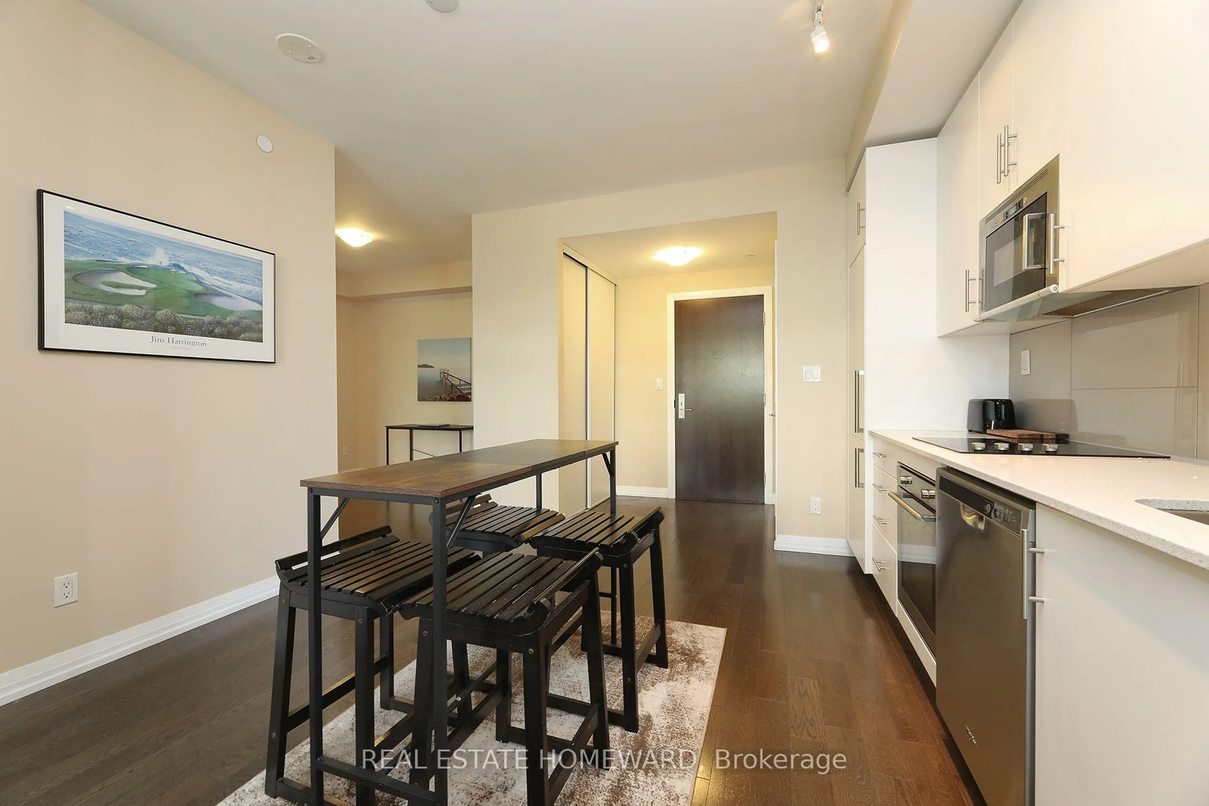 Unknown for 460 Adelaide St #609, Toronto Ontario M5A 0E7