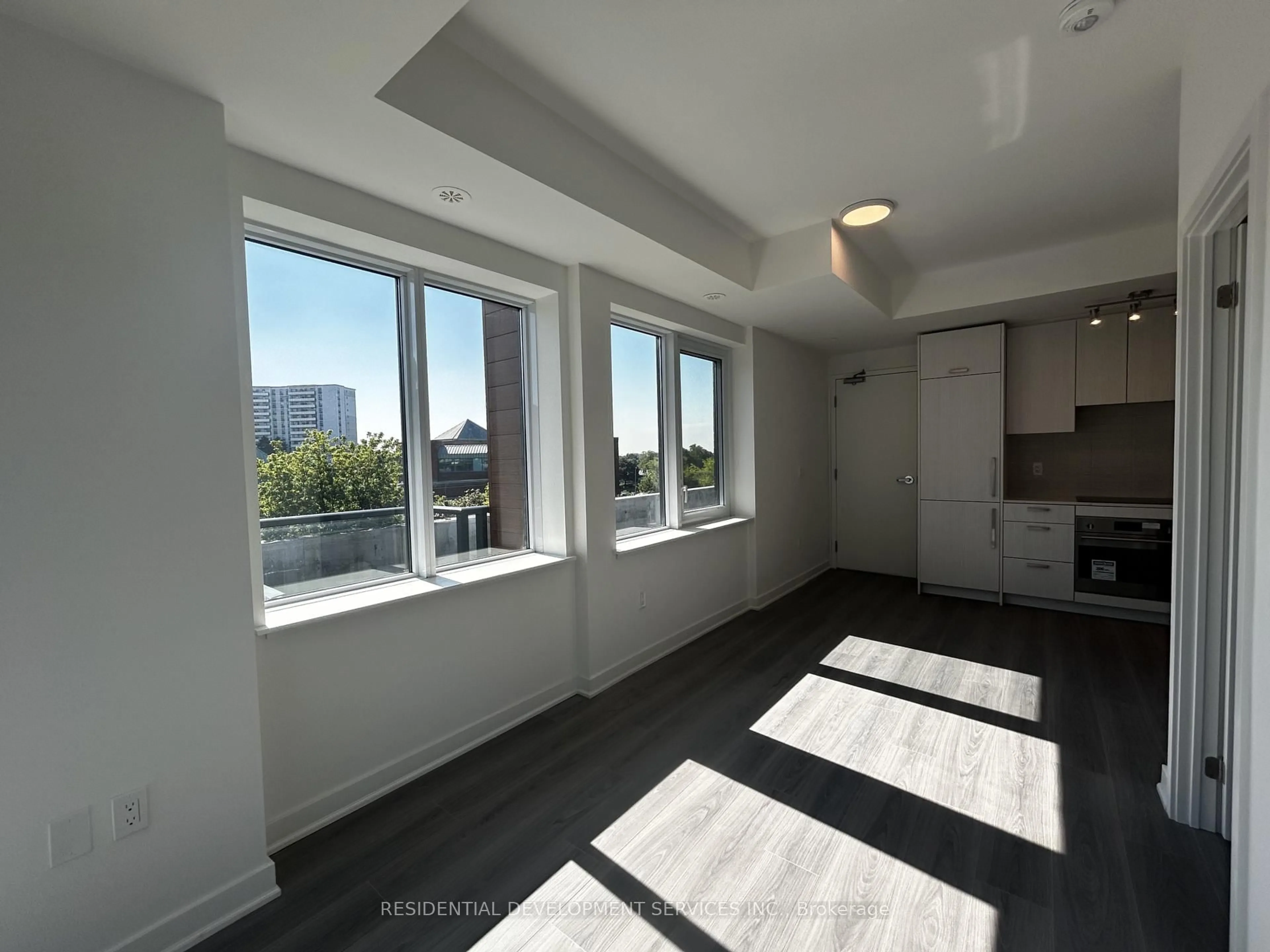A pic of a room for 69 Curlew Dr #124, Toronto Ontario M3A 0B4