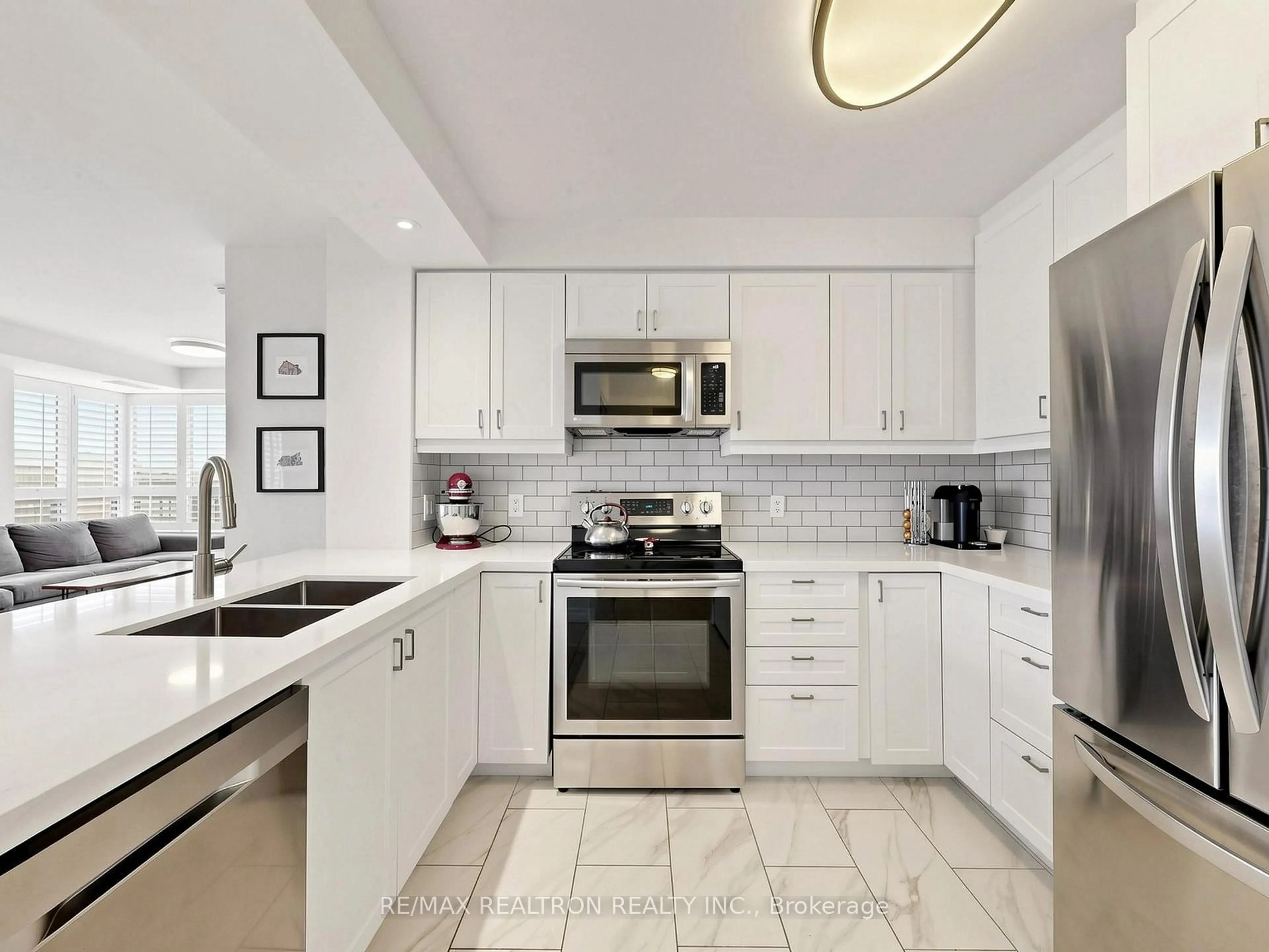 Unknown for 16 Dallimore Circ #414, Toronto Ontario M3C 4C4