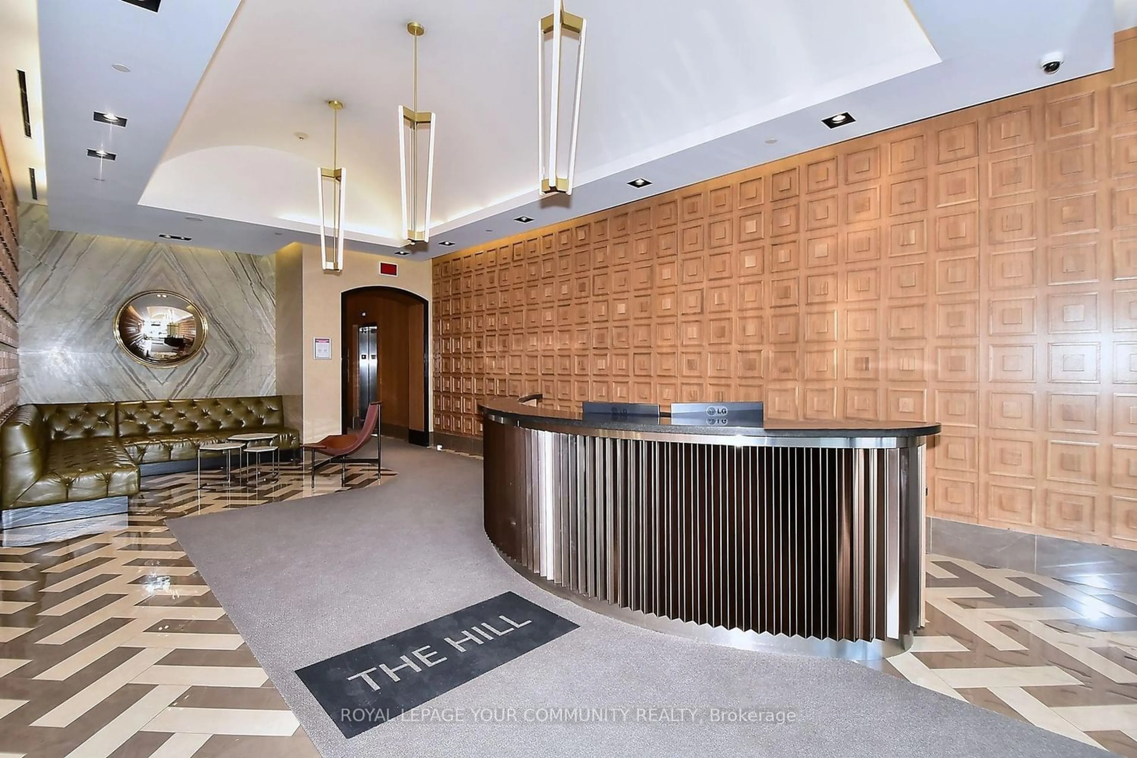 Lobby for 170 Chiltern Hill Rd #806, Toronto Ontario M6C 0A9