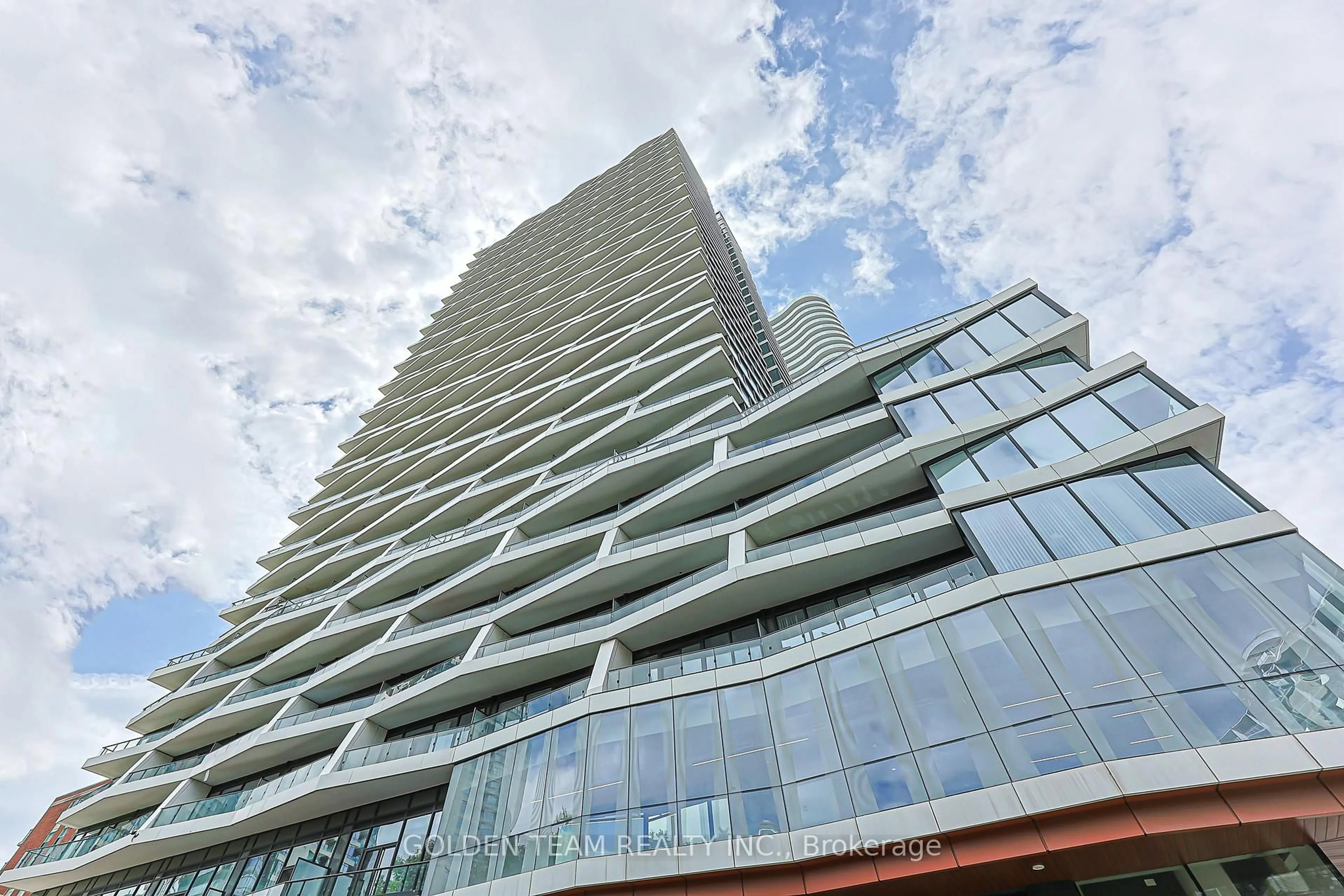 Indoor foyer for 85 Wood St #3802, Toronto Ontario M4Y 0E8