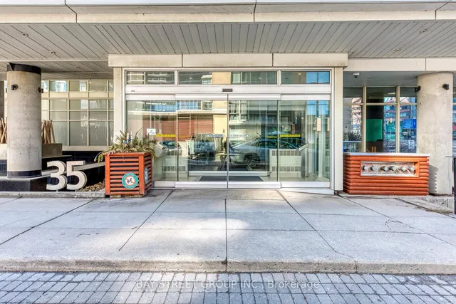 35 Mariner Terr #3912, Toronto 3