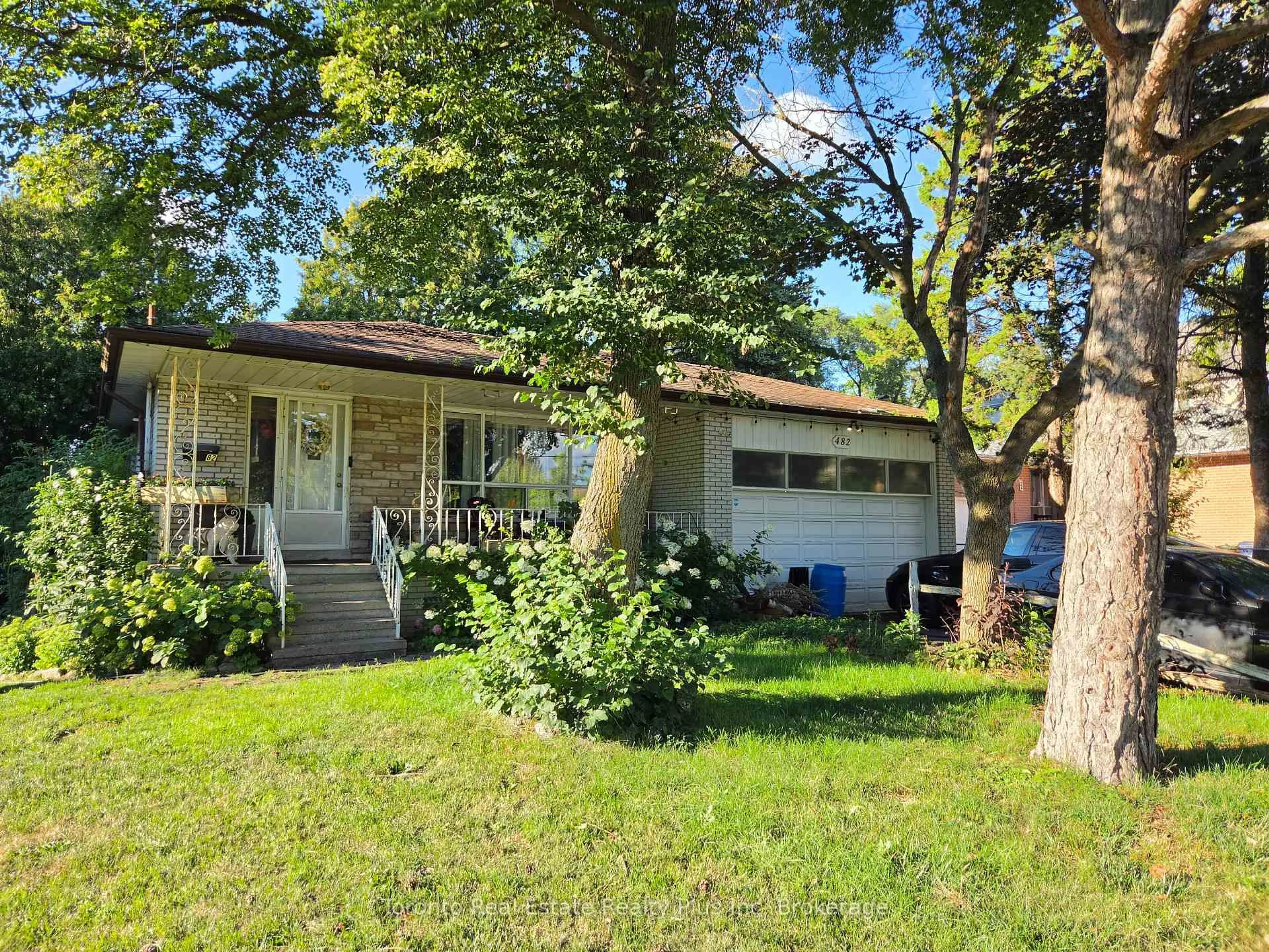 Unknown for 482 Ruth Ave, Toronto Ontario M2M 2J3