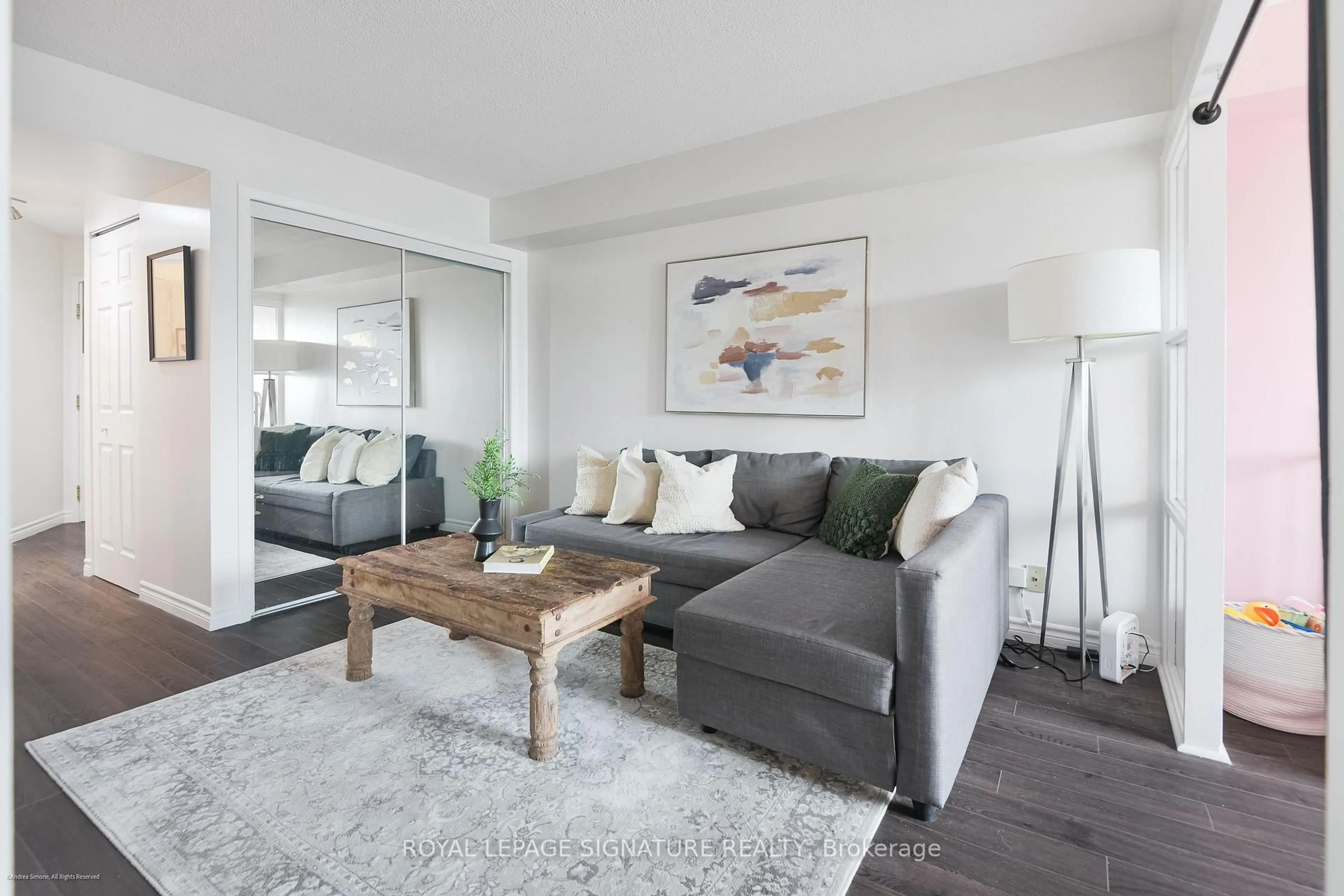 Living room with furniture, unknown for 456 College St #415, Toronto Ontario M6G 4A3