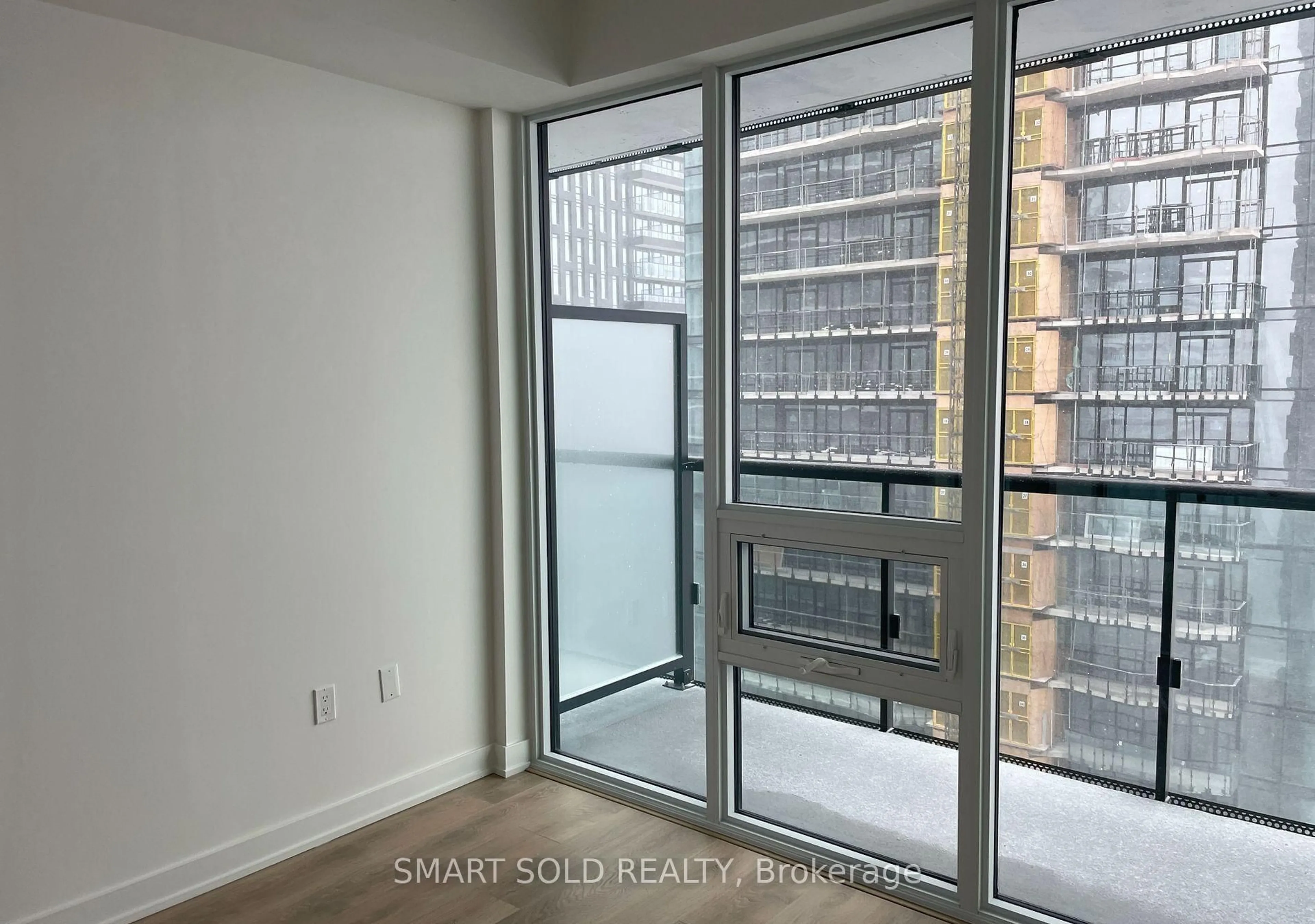 A pic of a room for 117 broadway Ave #3005, Toronto Ontario M4P 1V4