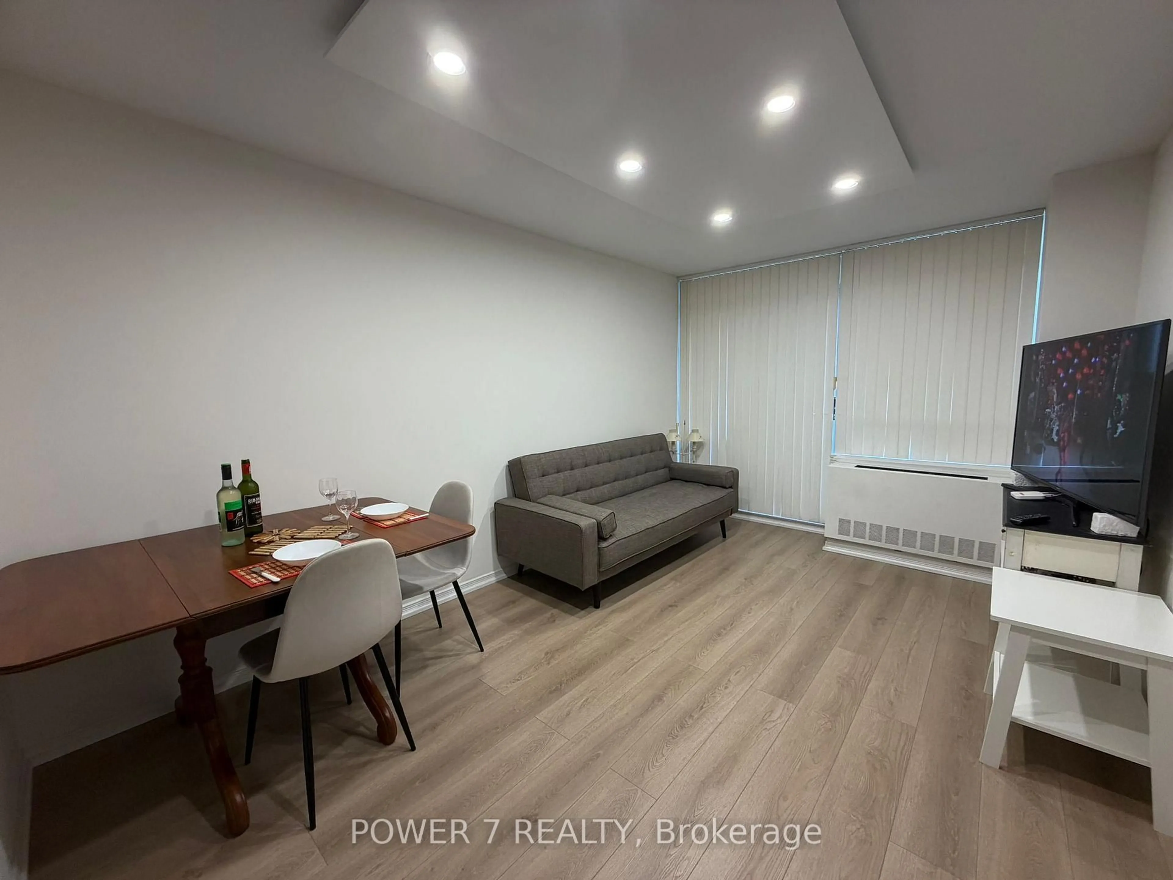 A pic of a room for 155 Beecroft Rd #1110, Toronto Ontario M2N 7C6