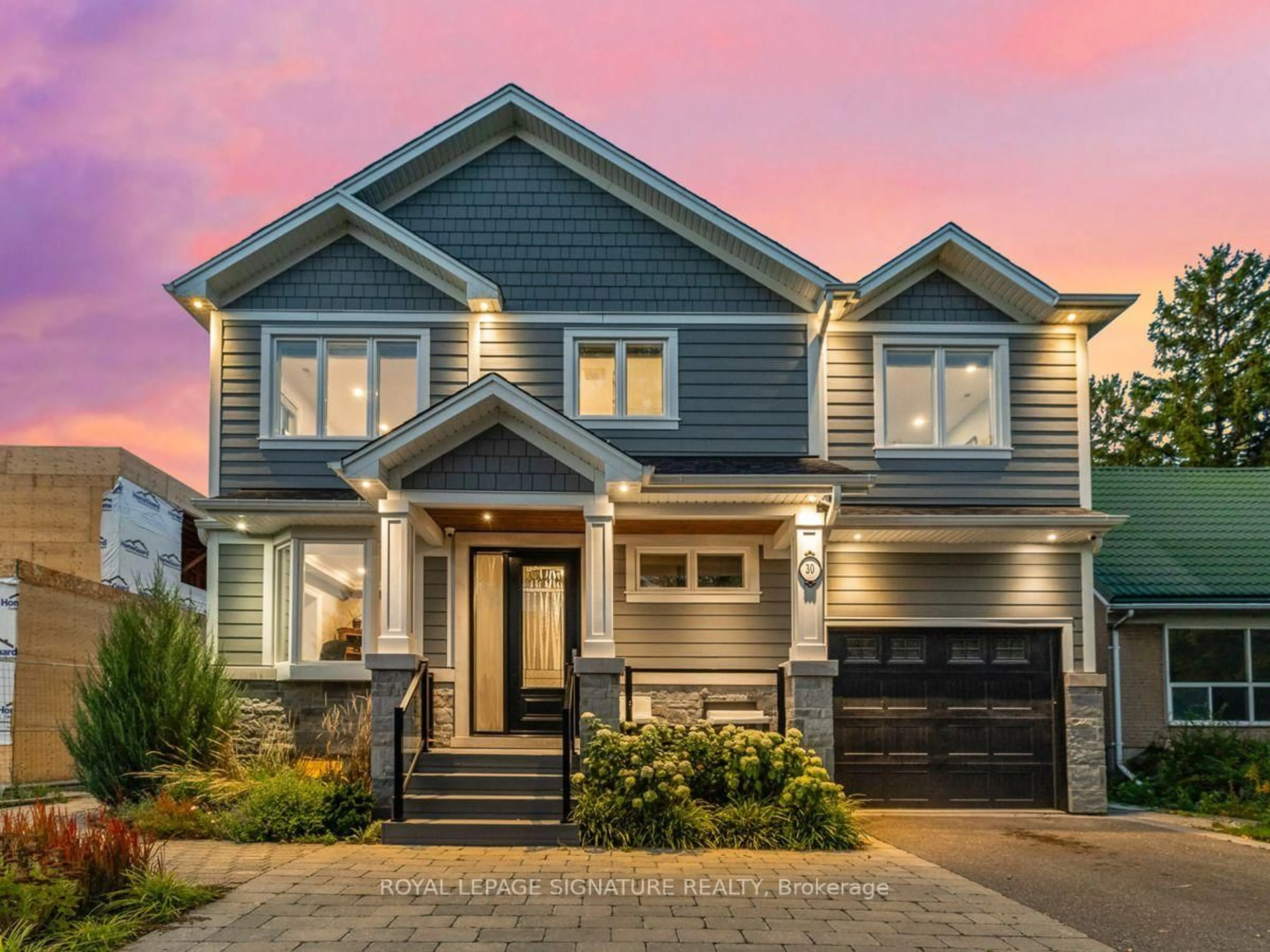 Home with vinyl exterior material, street for 30 Broadleaf Rd, Toronto Ontario M3B 1C2