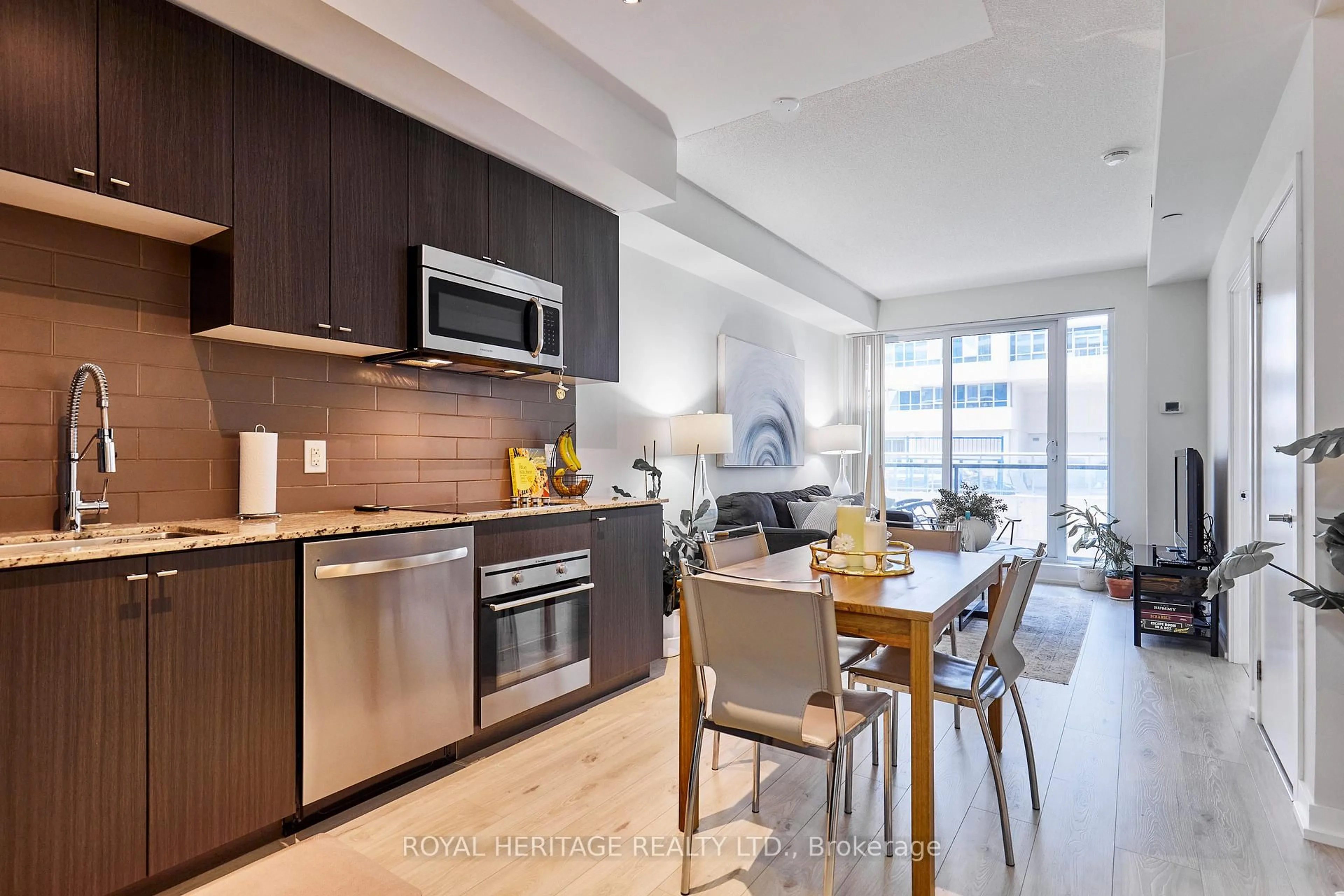 Open concept kitchen, unknown for 18 Rean Dr #204, Toronto Ontario M2K 0C7