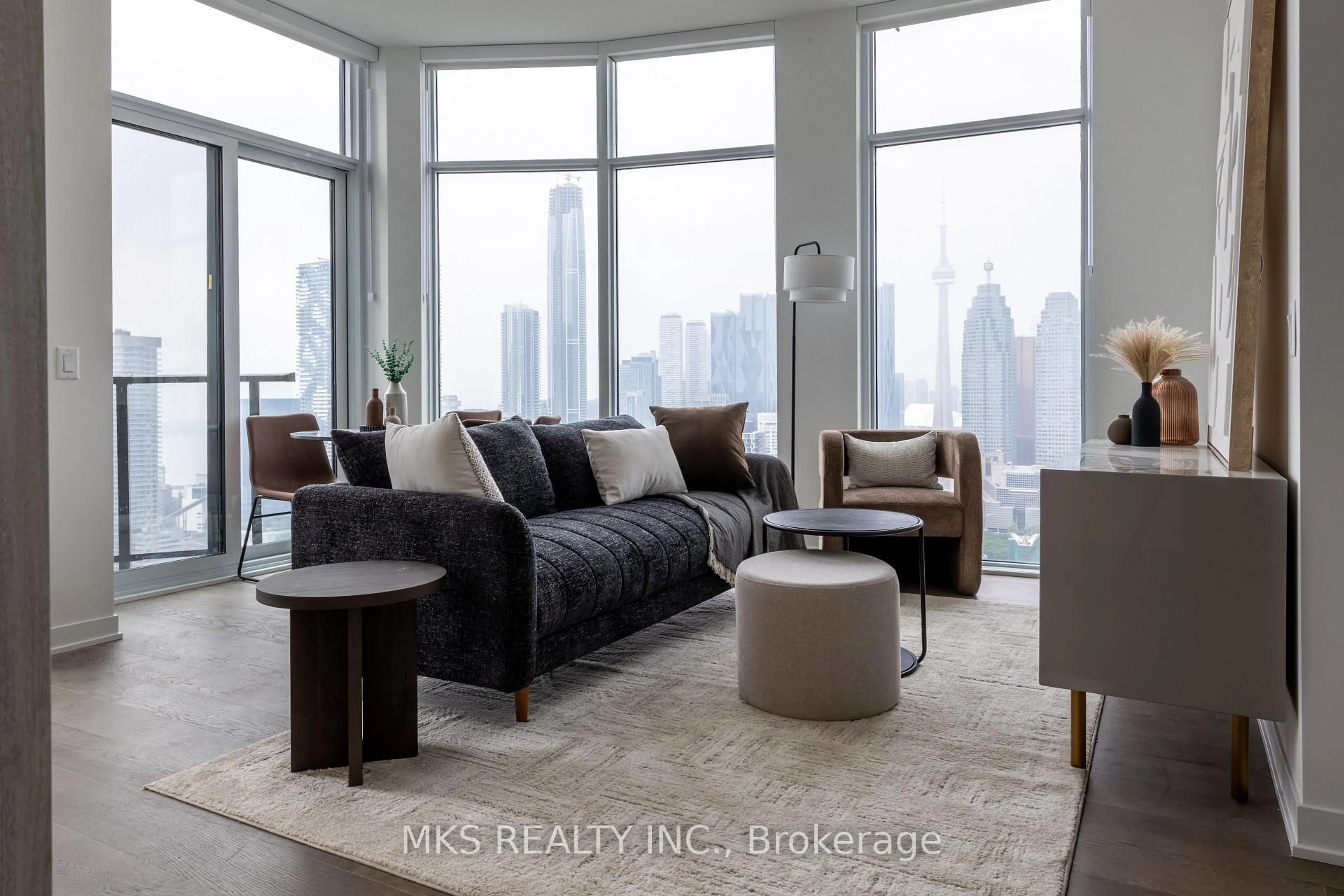 Living room with furniture, unknown for 180 Front St #PH10, Toronto Ontario M5A 0A9