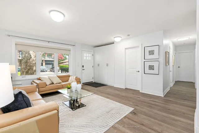 35 Almore Ave, Toronto 5