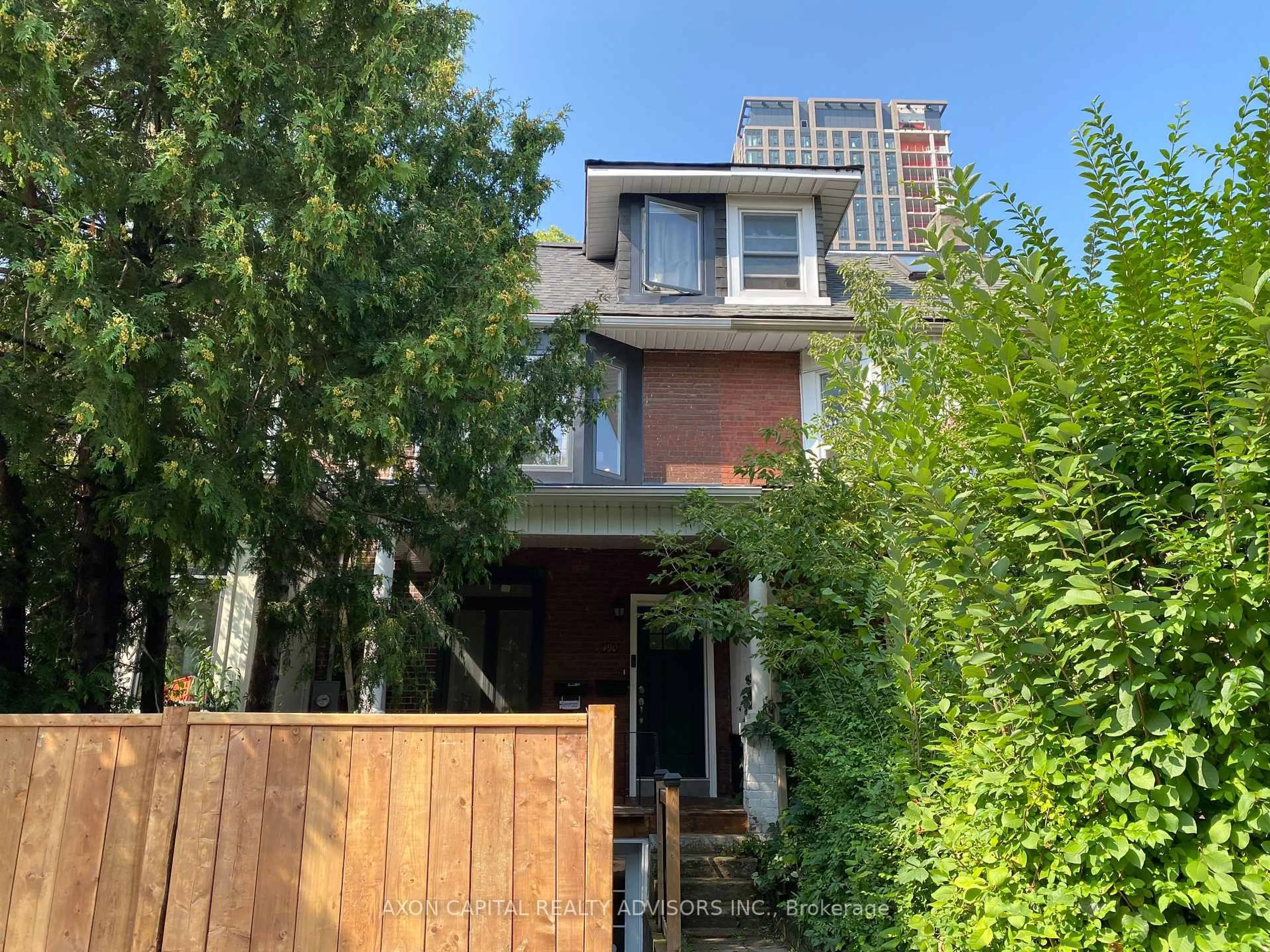 Unknown for 490 Gladstone Ave, Toronto Ontario M6H 3H9