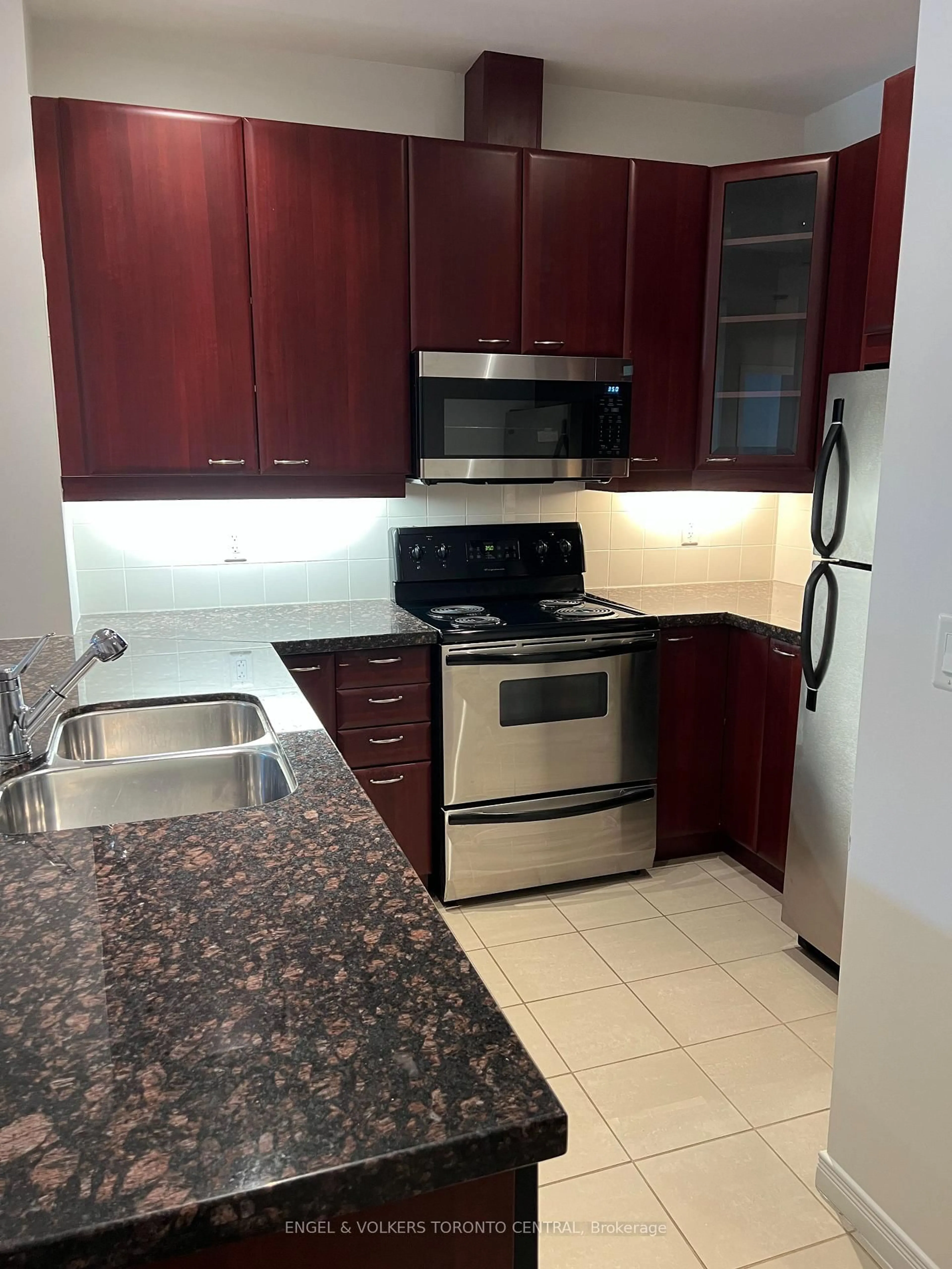 Standard kitchen, unknown for 205 The Donway Way #104, Toronto Ontario M3B 3S5