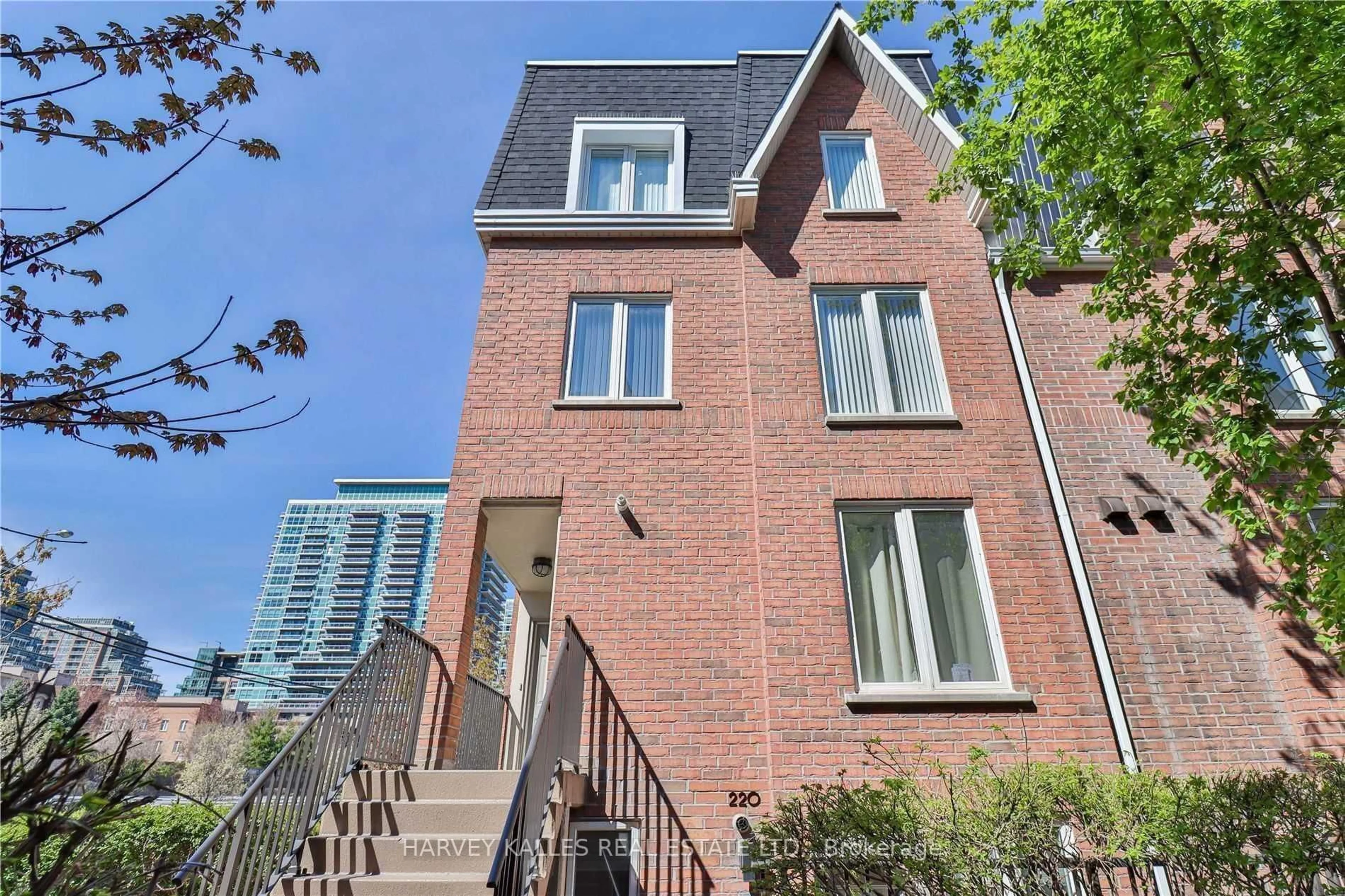 Home with brick exterior material, street for 28 Douro St #220, Toronto Ontario M6K 3M4