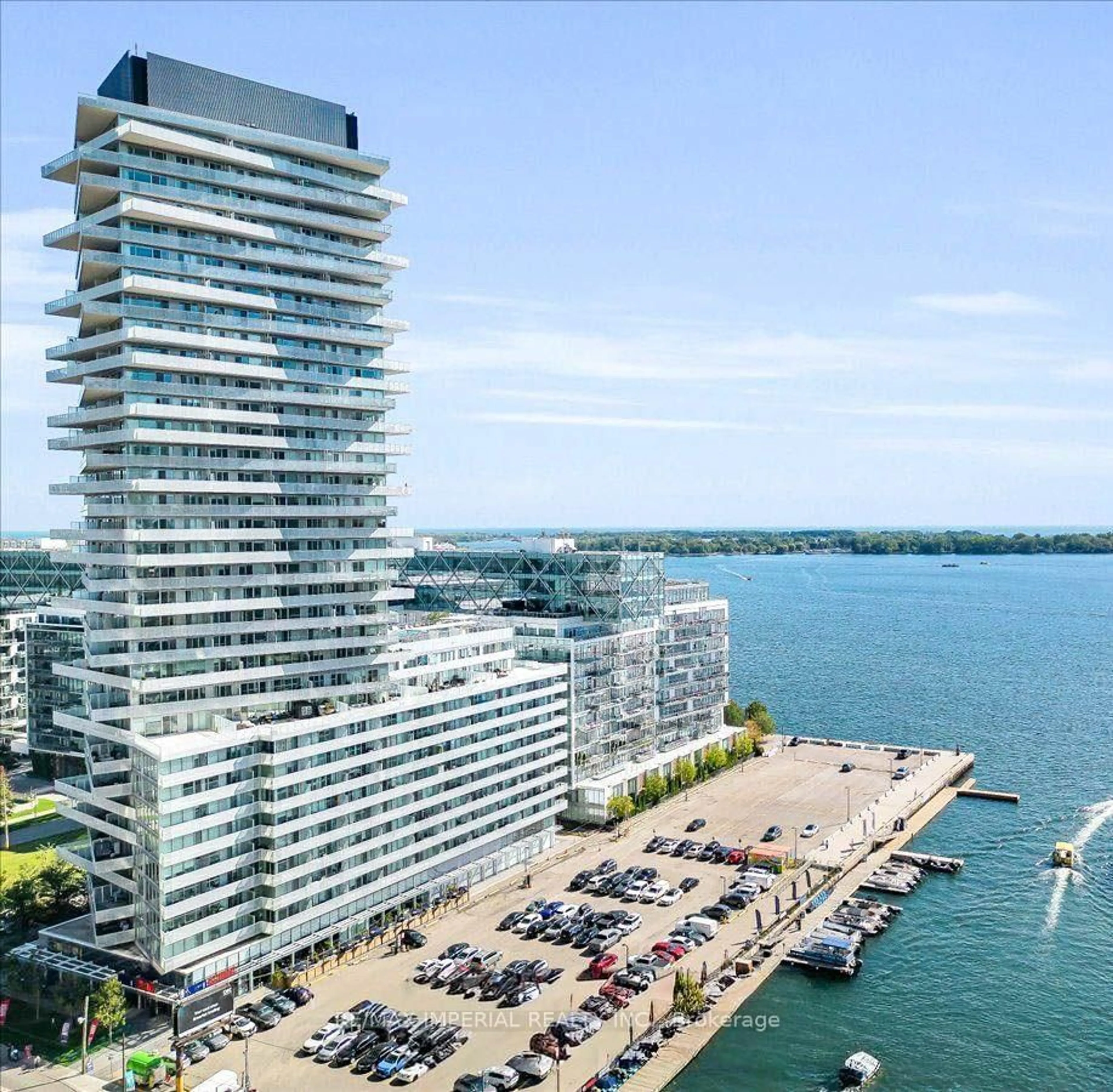 Unknown for 15 Queens Quay #205, Toronto Ontario M5E 0A5