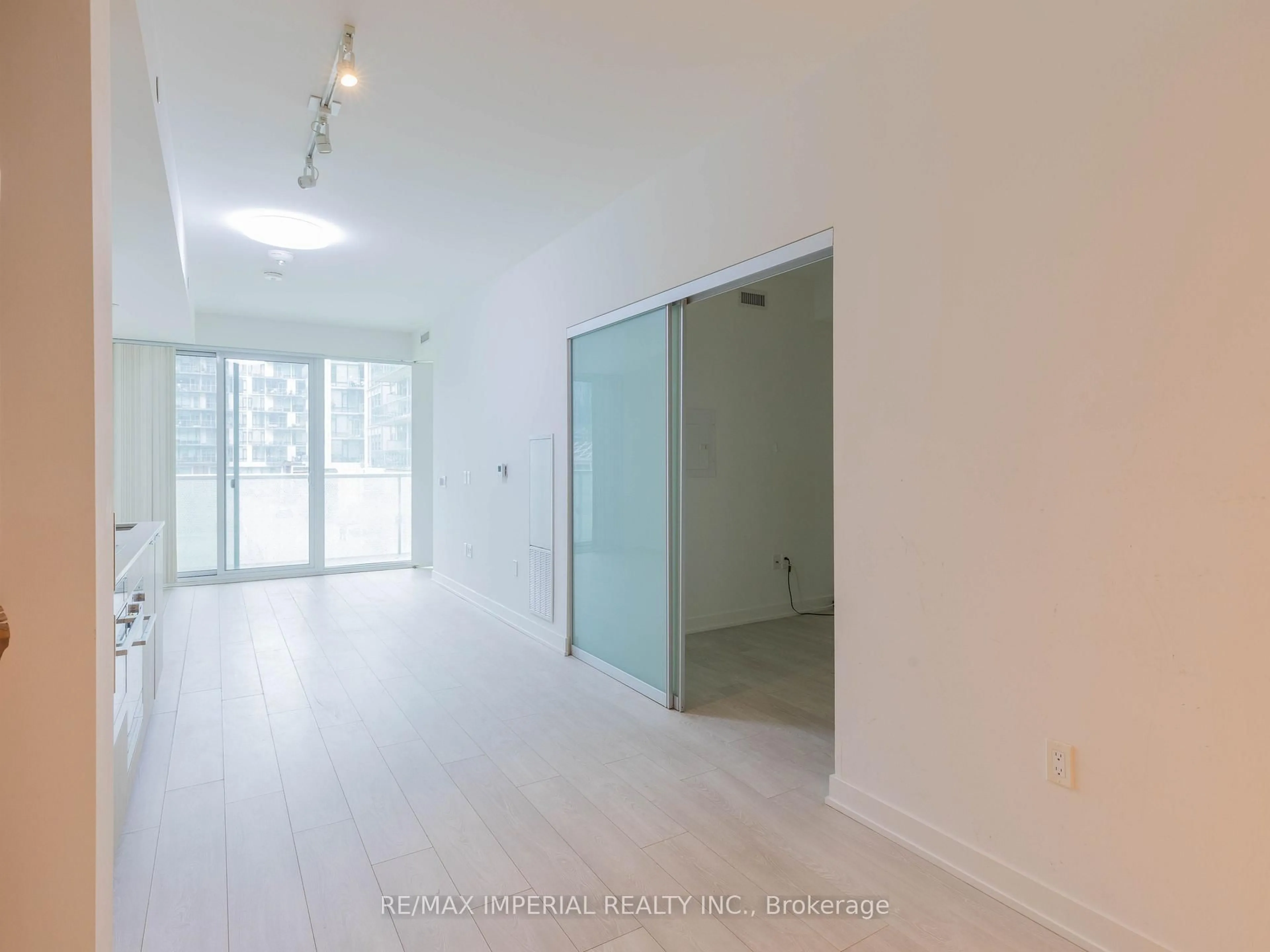 A pic of a room for 15 Queens Quay #205, Toronto Ontario M5E 0A5