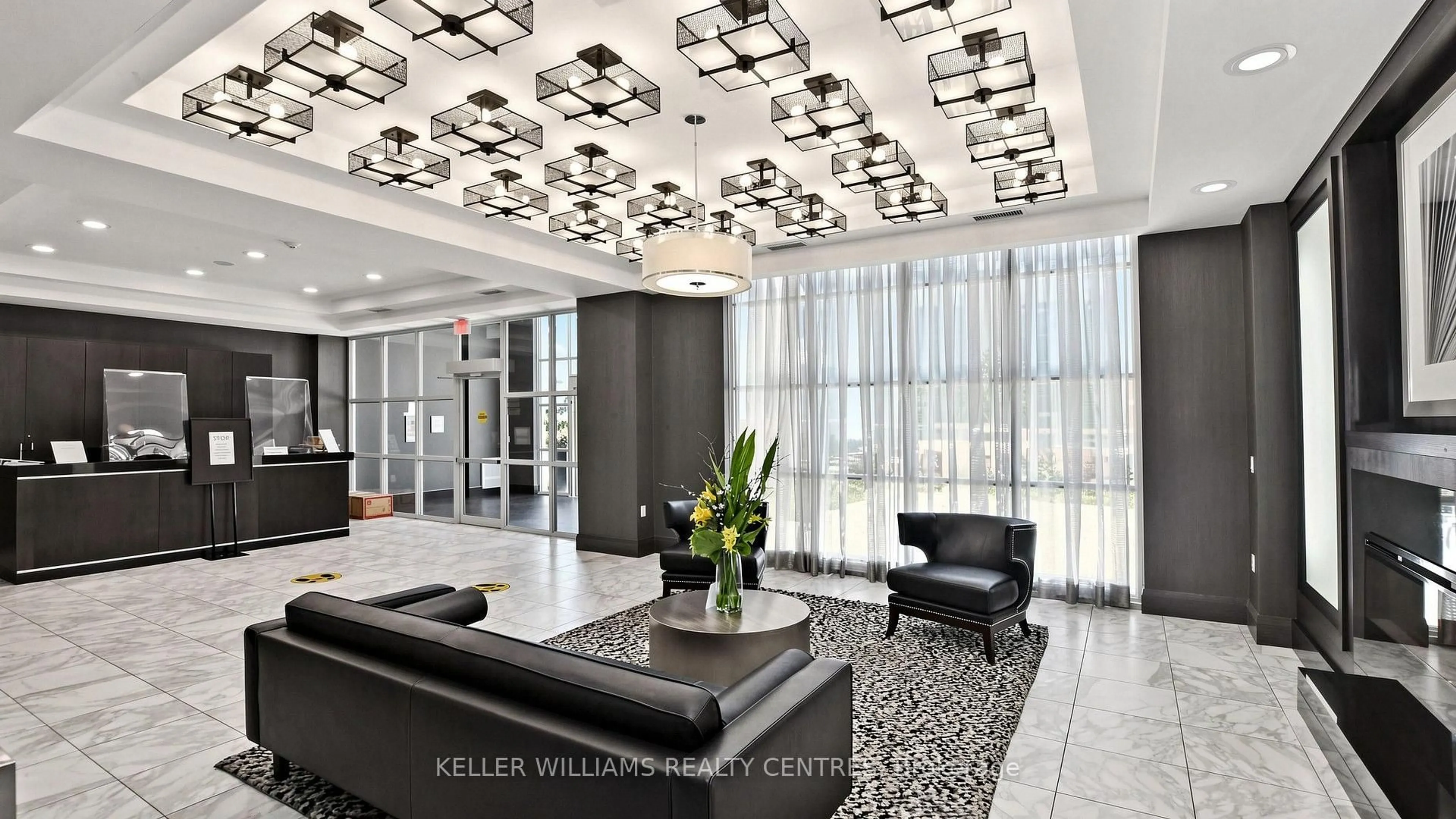 Lobby for 125 Western Battery Rd #1006, Toronto Ontario M6K 3R8