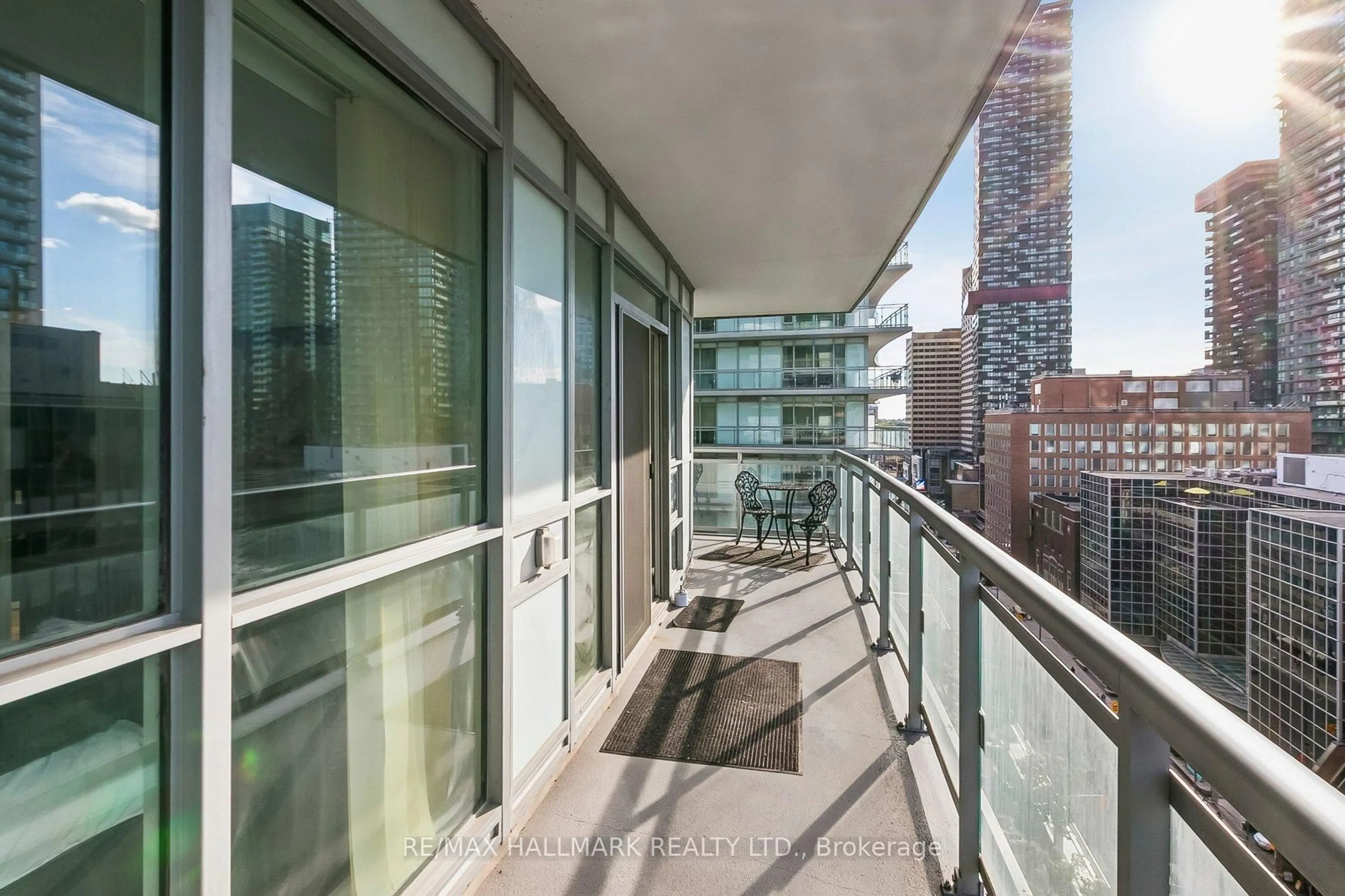 Balcony in the apartment, city buildings view from balcony for 98 Lillian St #1212, Toronto Ontario M4S 0A5
