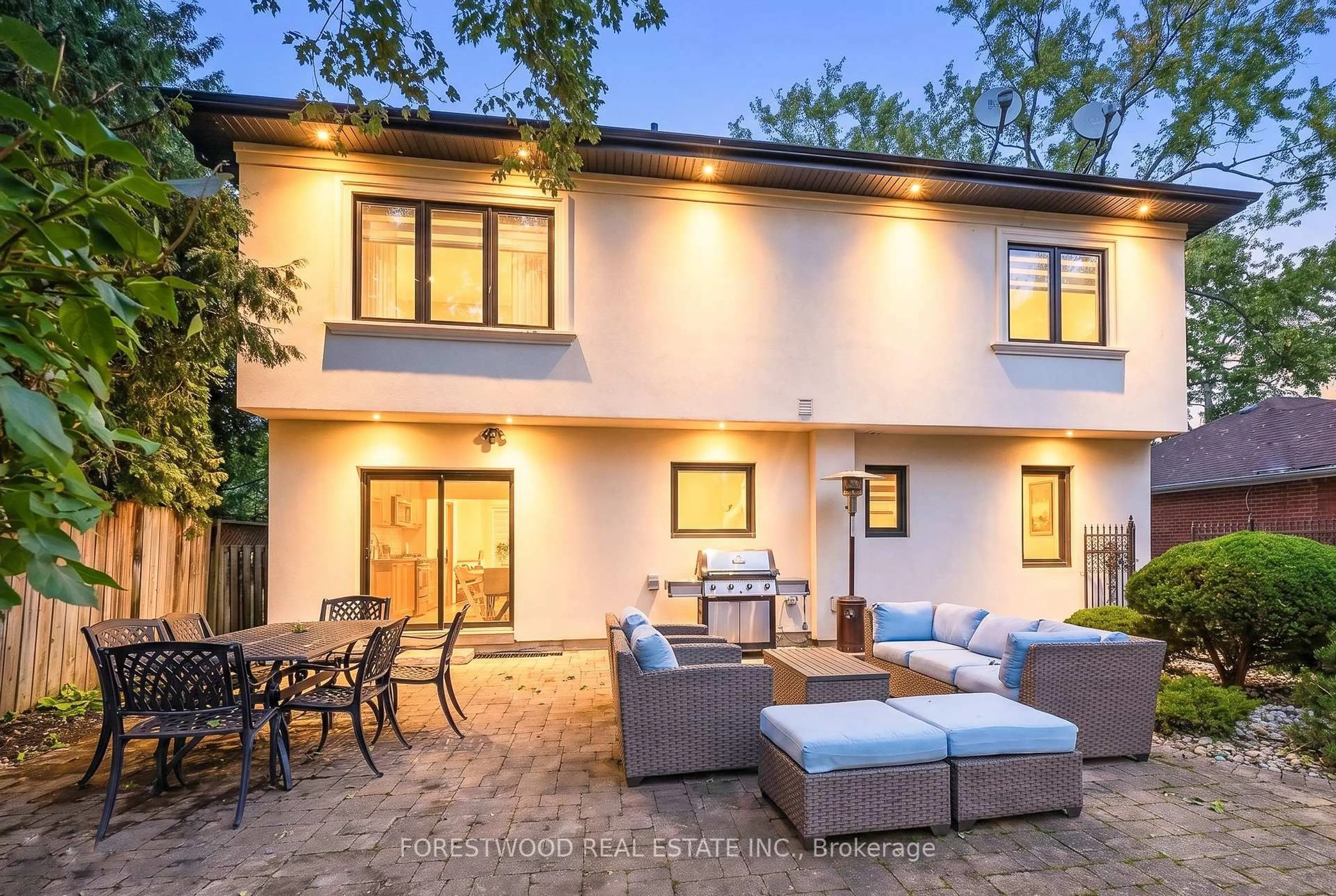 Patio, street for 37 Almore Ave, Toronto Ontario M3H 2G9