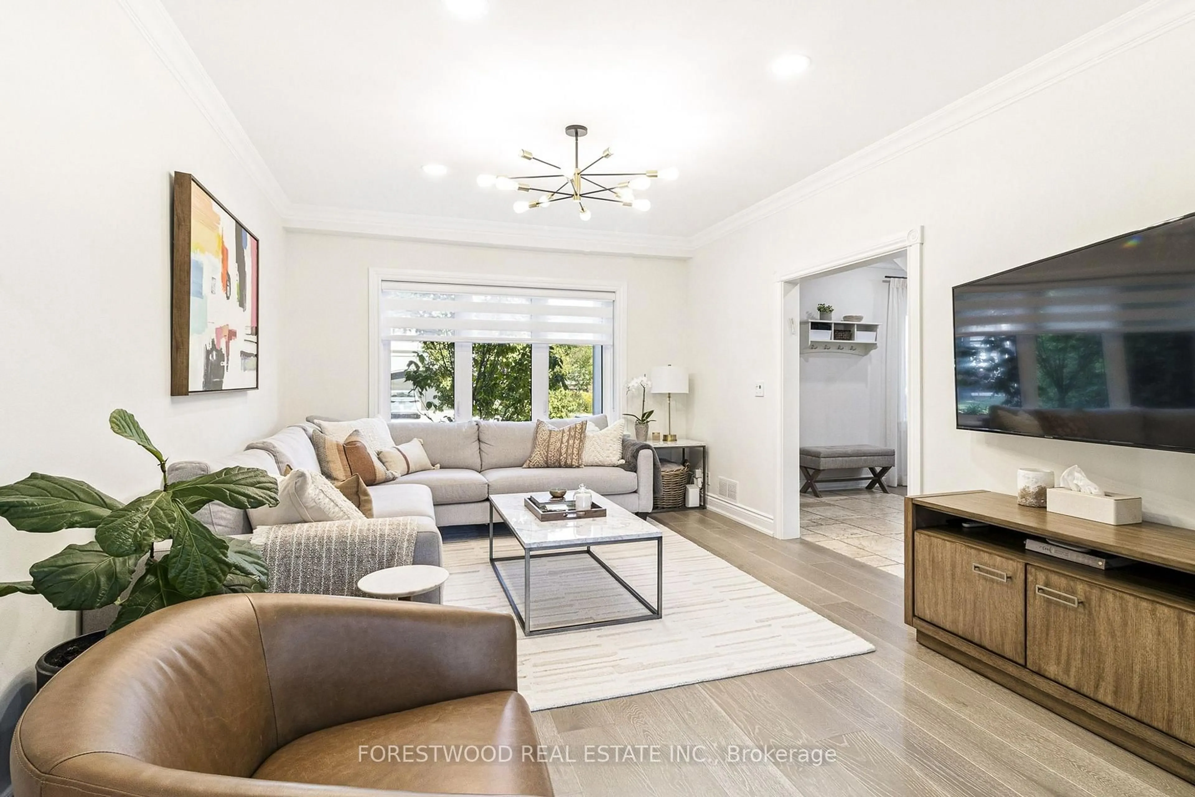 Living room with furniture, unknown for 37 Almore Ave, Toronto Ontario M3H 2G9