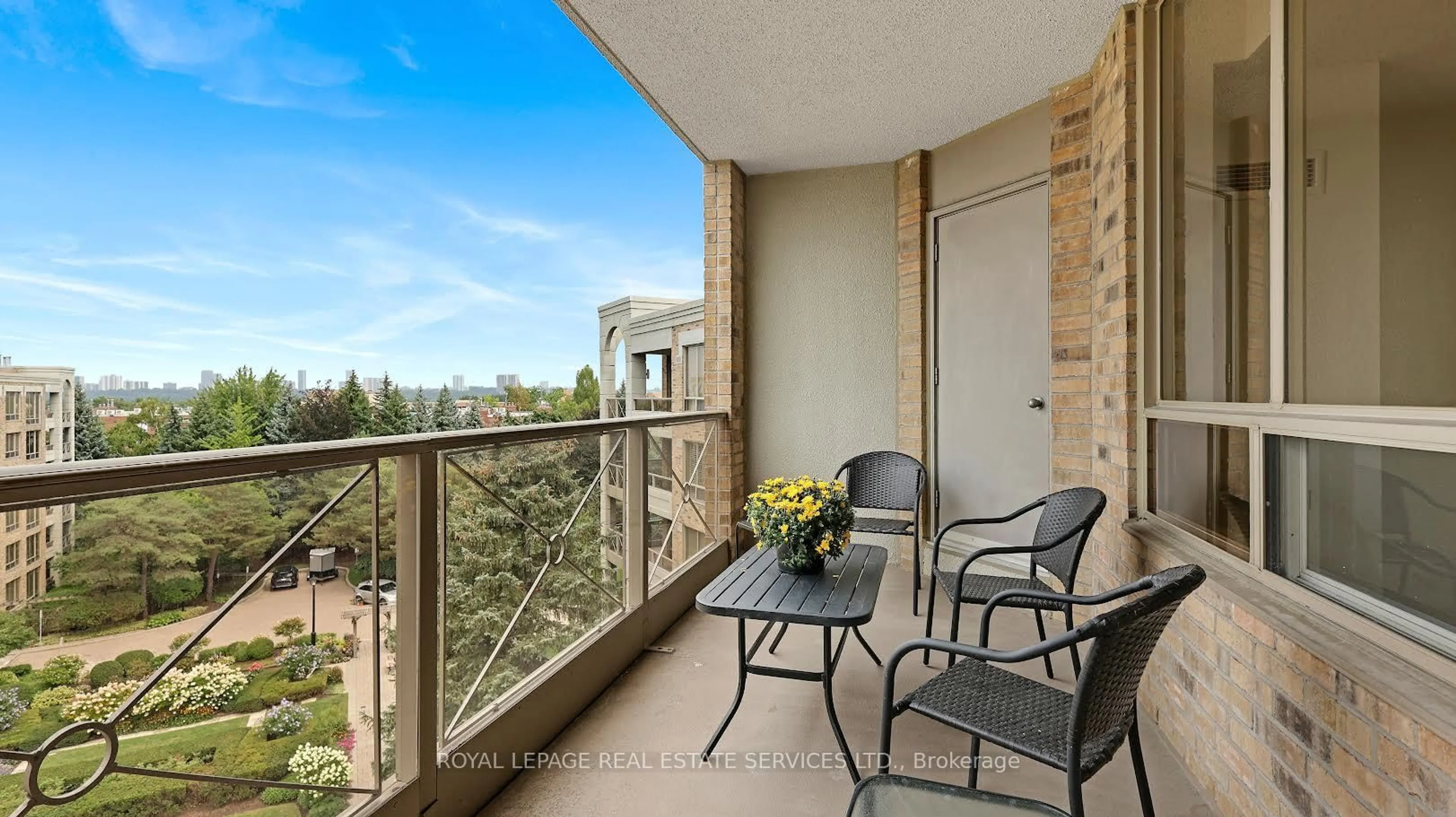 Balcony in the apartment, water/lake/river/ocean view for 215 The Donway #616, Toronto Ontario M3B 3P5