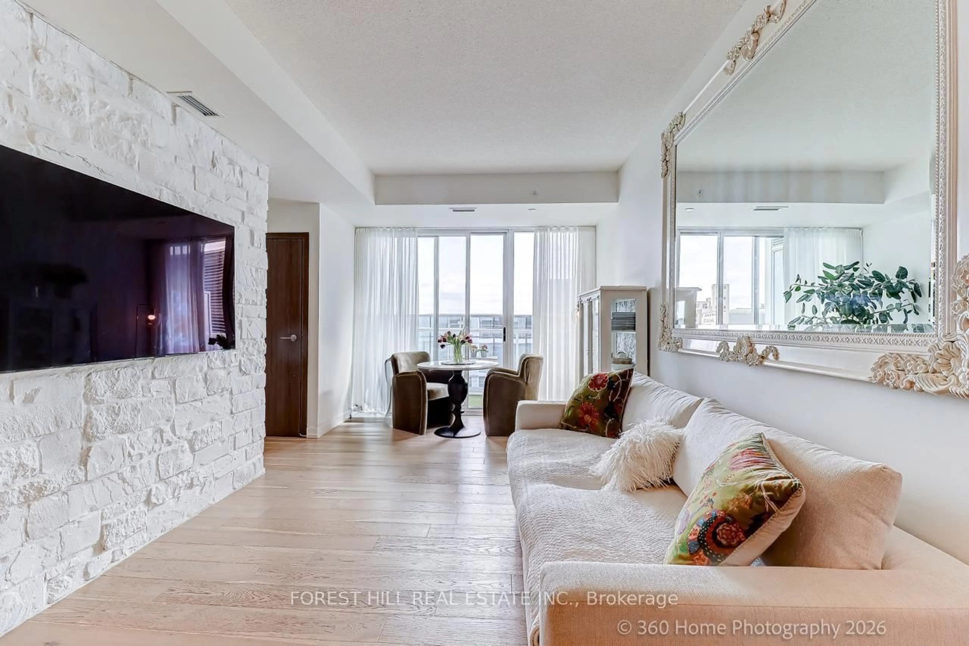 Living room with furniture, unknown for 17 Bathurst St #1215, Toronto Ontario M5V 0N1