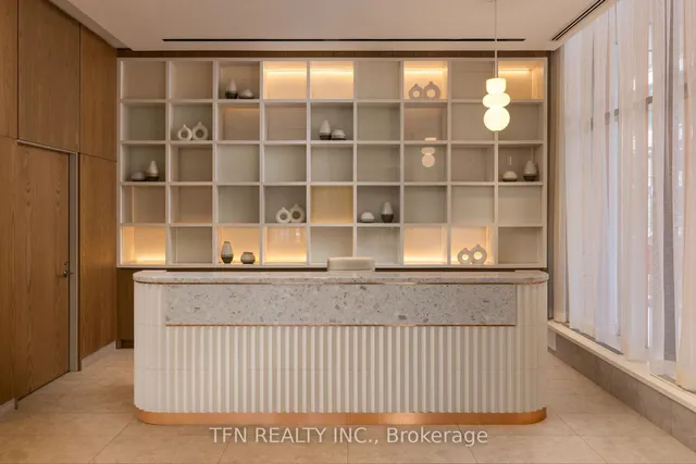 15 Richardson St #215, Toronto 5