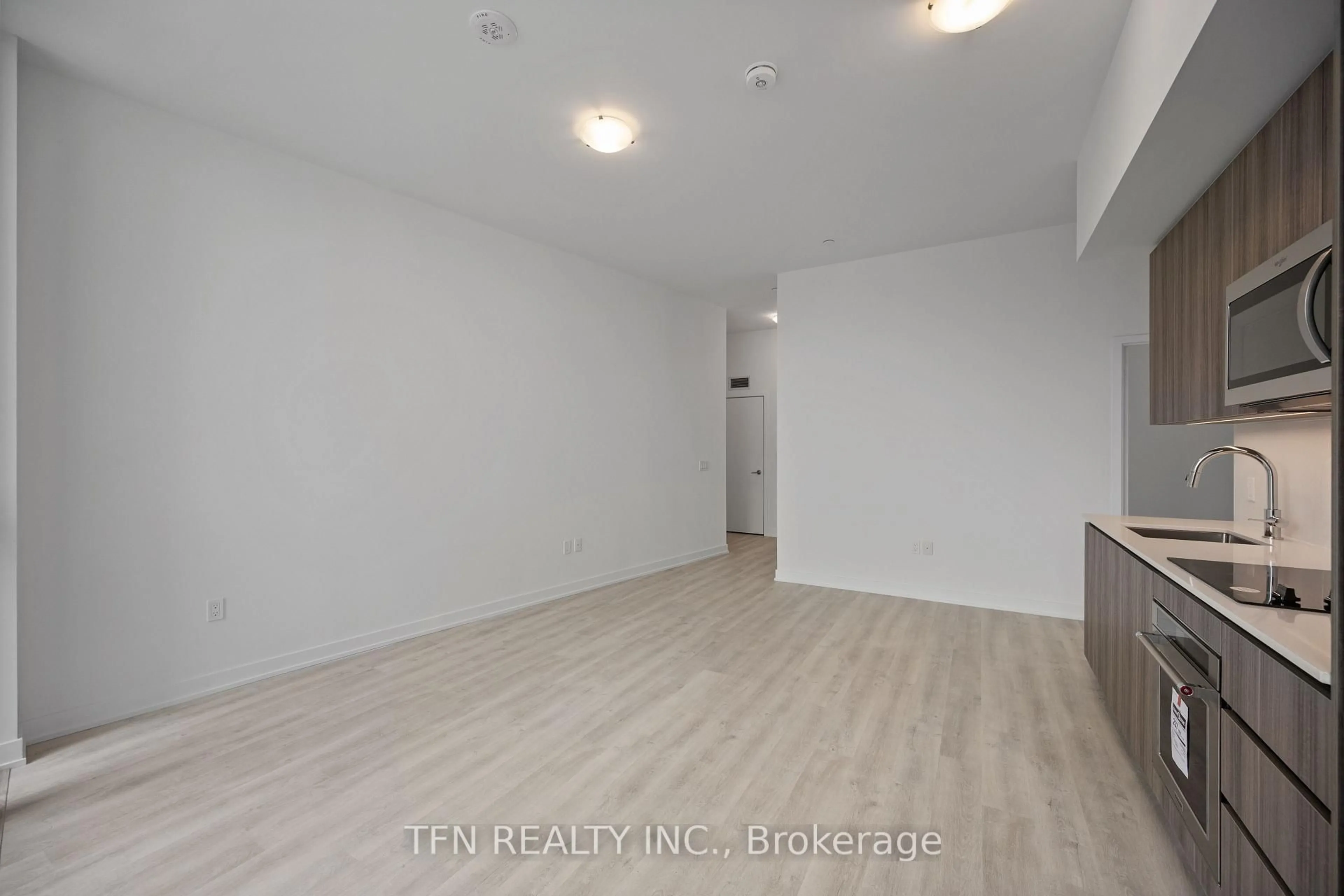 A pic of a room for 15 Richardson St #215, Toronto Ontario M5A 0Y5