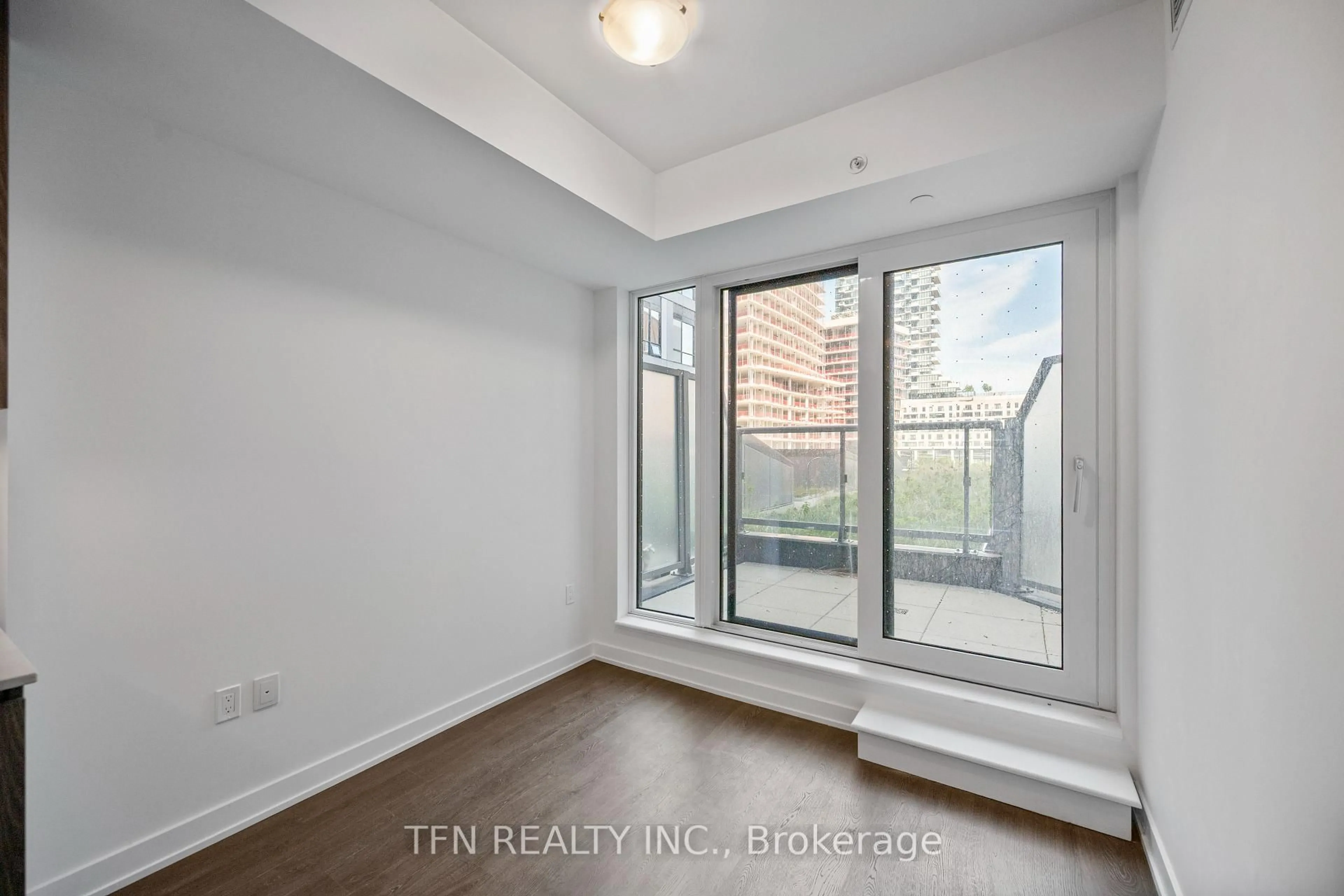 A pic of a room for 15 Richardson St #314, Toronto Ontario M5A 0Y5