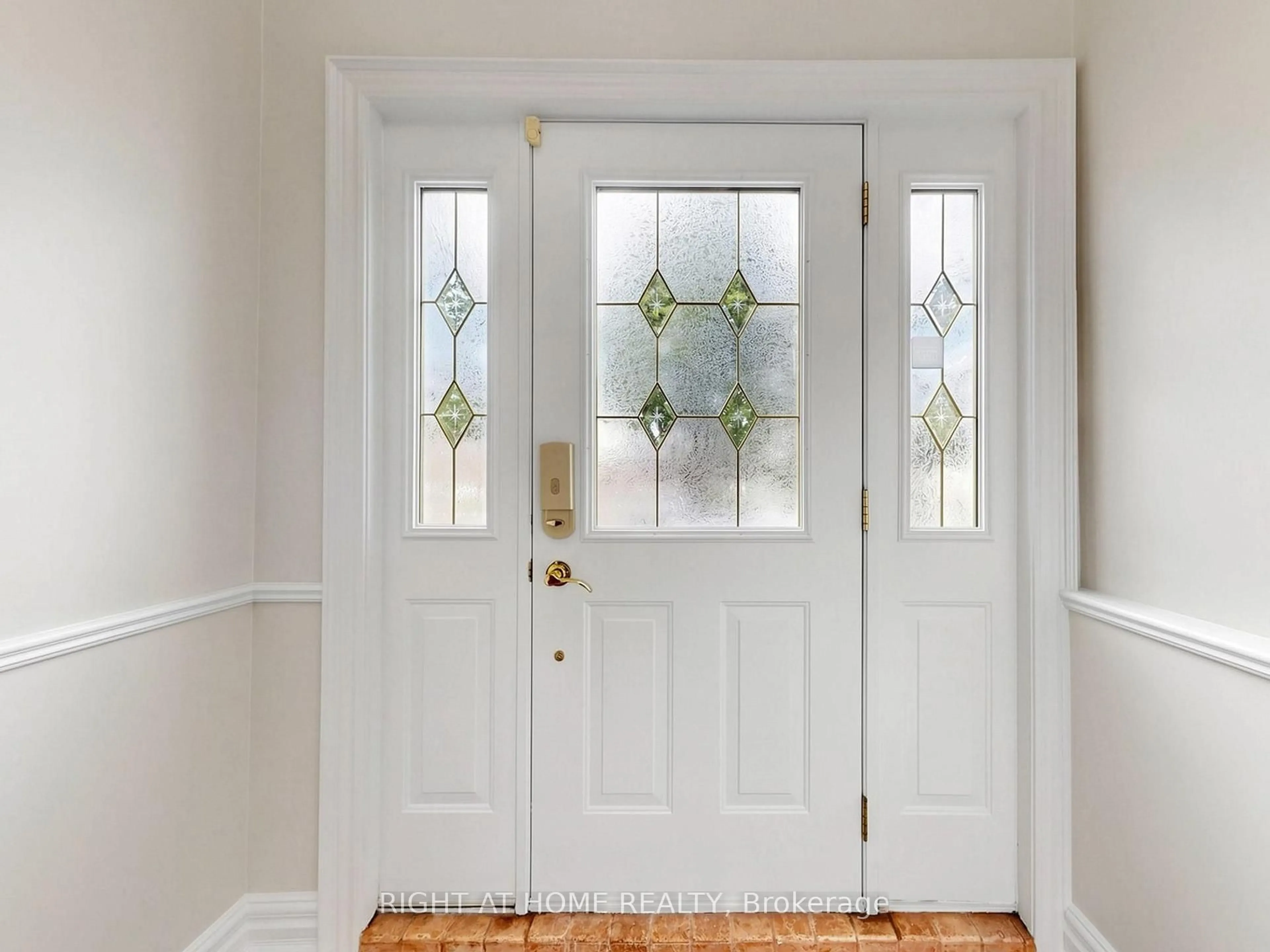 Indoor entryway for 67 Ladner Dr, Toronto Ontario M2J 3Z9