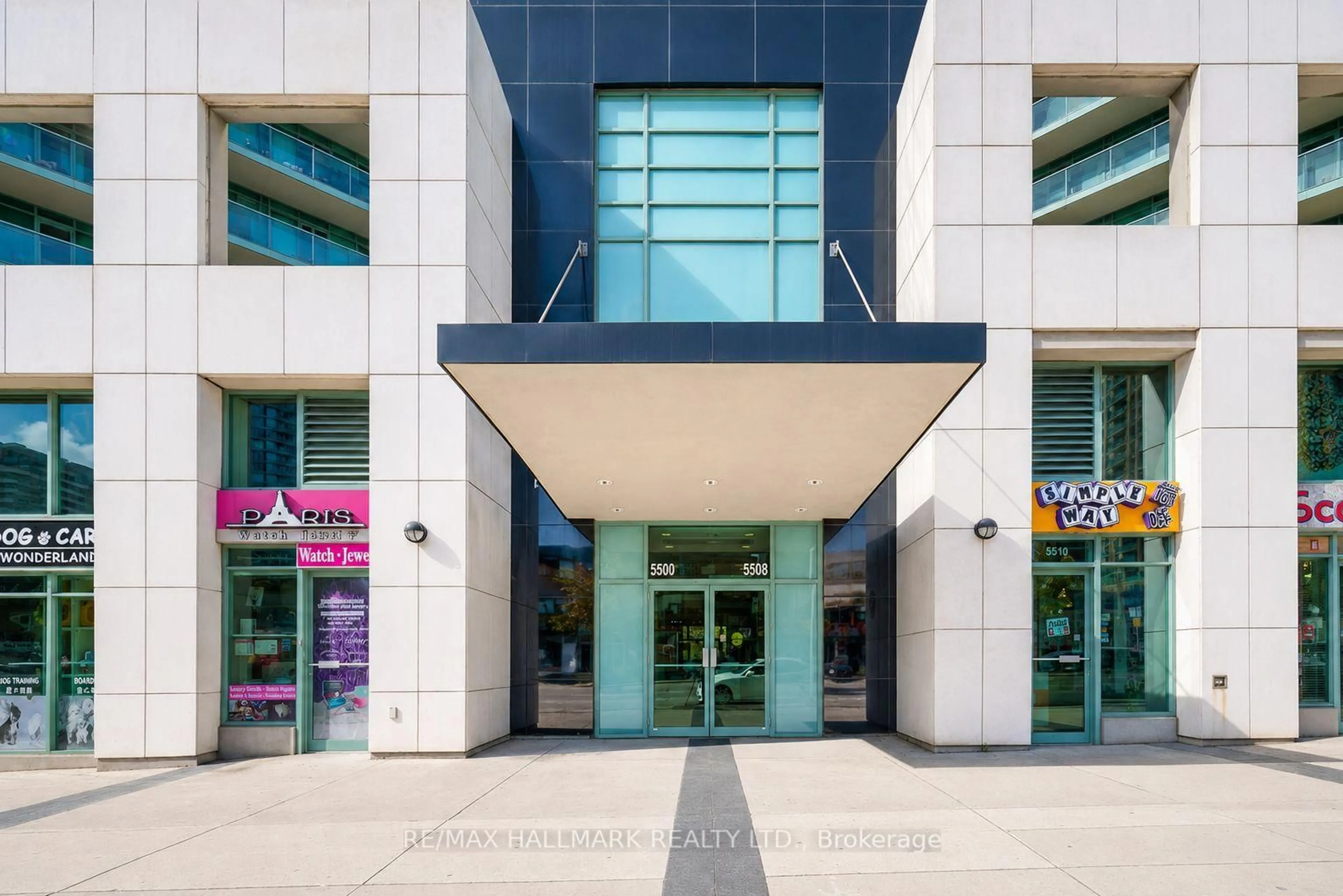 Indoor foyer for 5508 Yonge St #501, Toronto Ontario M2N 7L2
