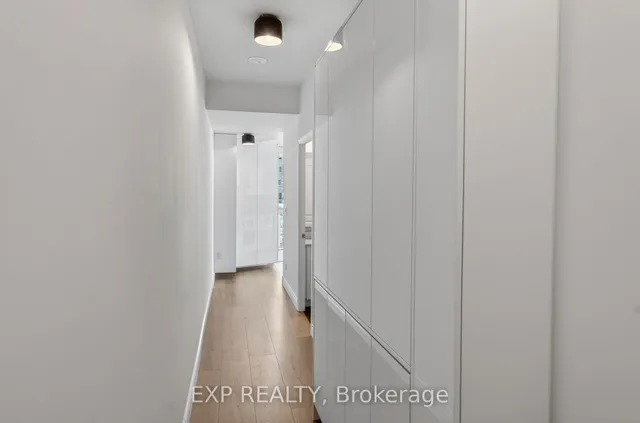 352 Front St #1916, Toronto 3
