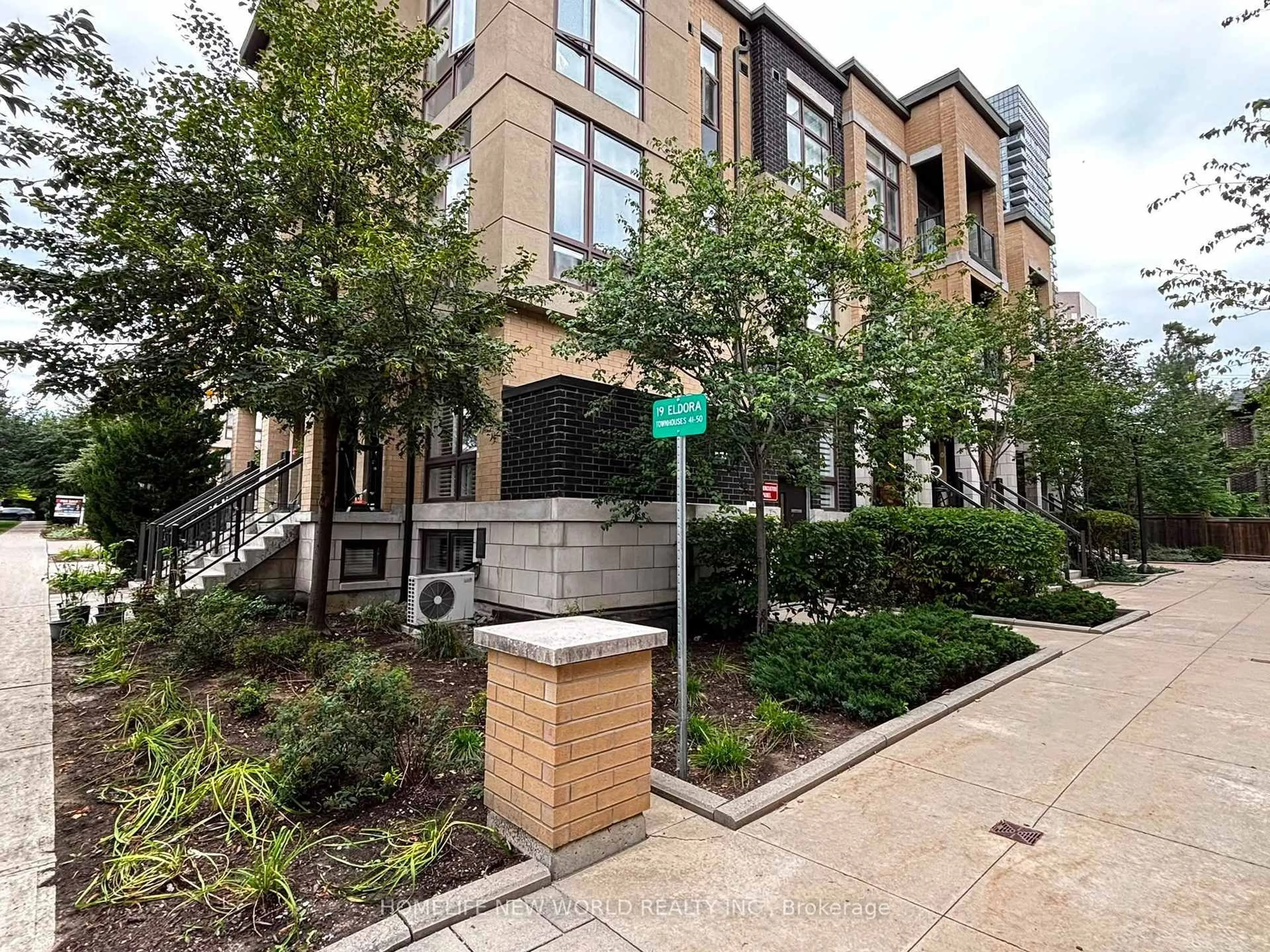 Unknown for 19 Eldora Ave #45, Toronto Ontario M2M 1R3